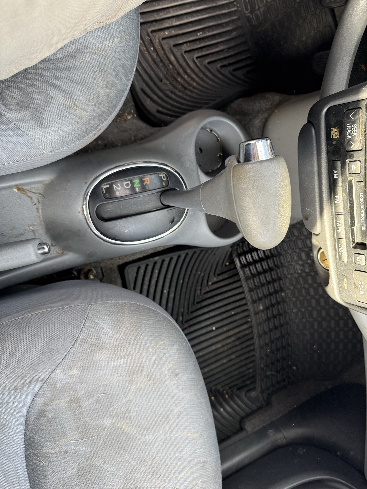 2003 toyota echo 4-door-sedan with 222883 miles for sale near Elk River, Minnesota 106664_41_shifter.jpg