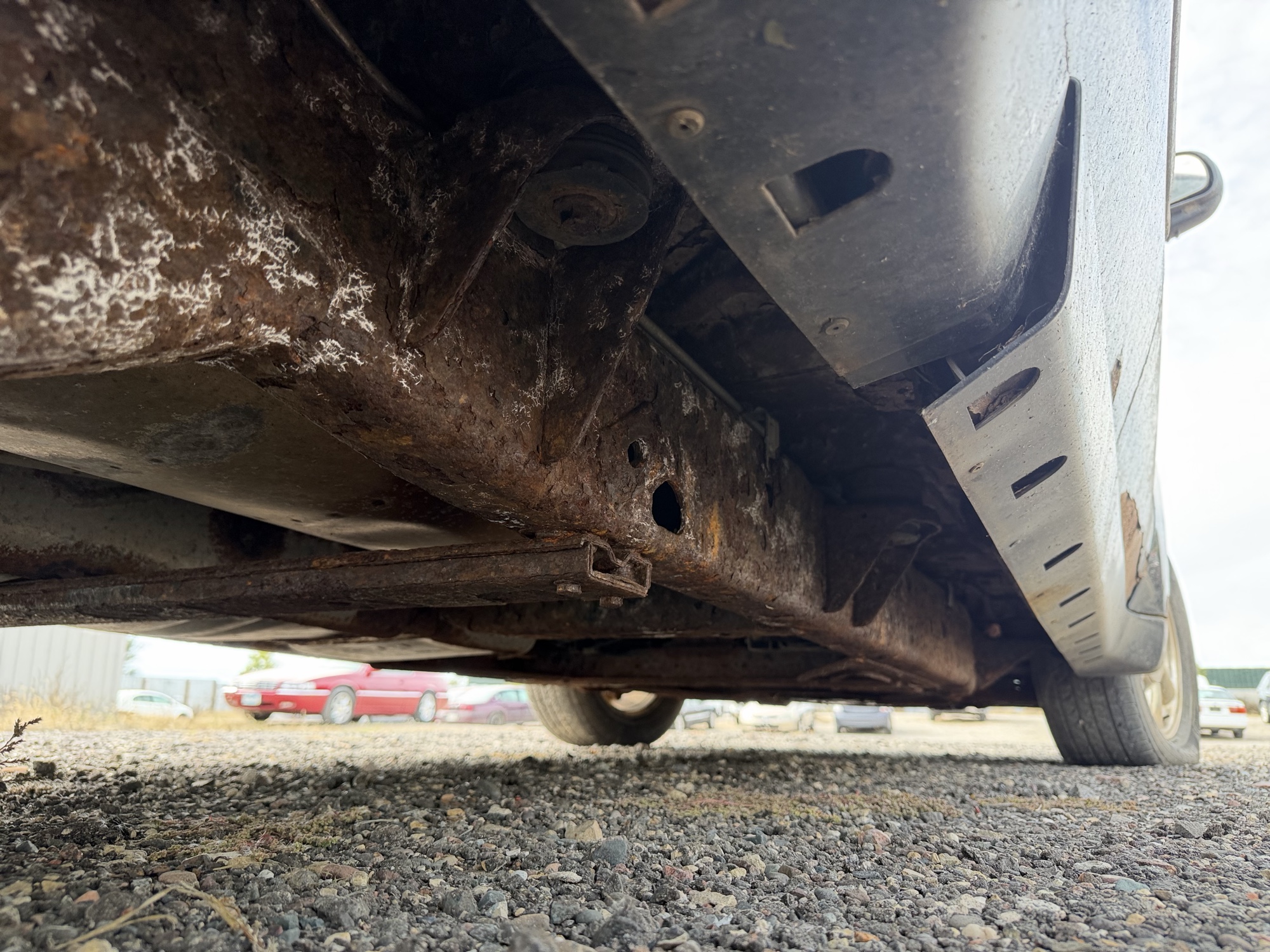 2002 gmc envoy with 220295 miles for sale near Elk River, Minnesota 106665_20_undercar_rear_pass.jpg