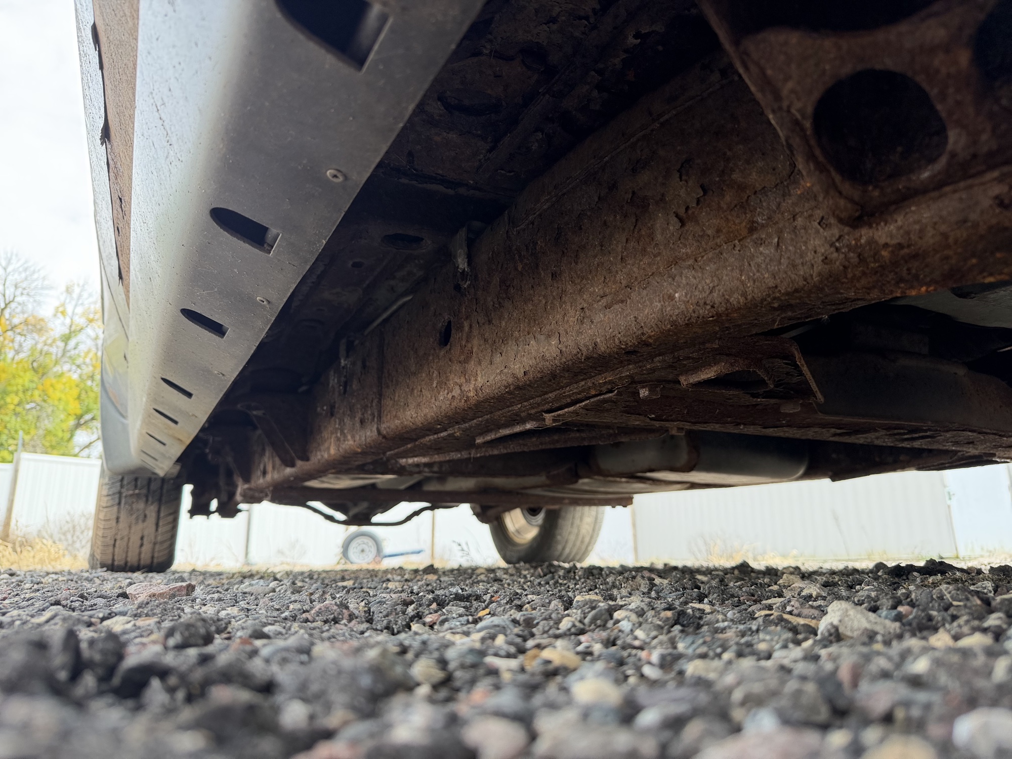 2002 gmc envoy with 220295 miles for sale near Elk River, Minnesota 106665_21_undercar_pass_side.jpg