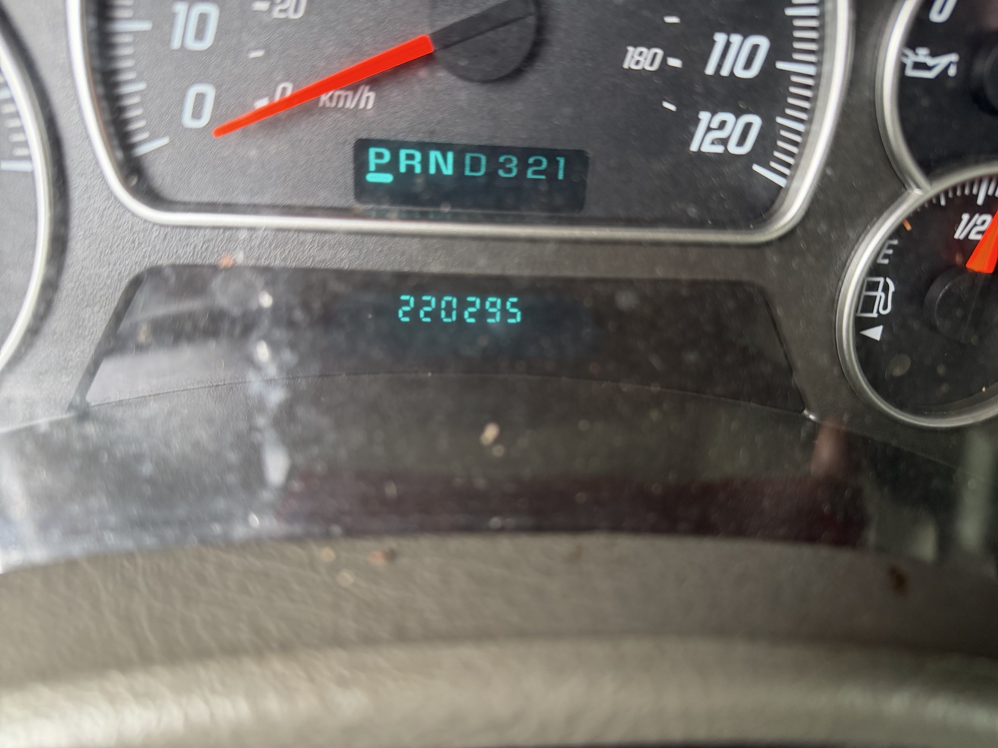 2002 gmc envoy with 220295 miles for sale near Elk River, Minnesota 106665_44_mileage_closeup.jpg