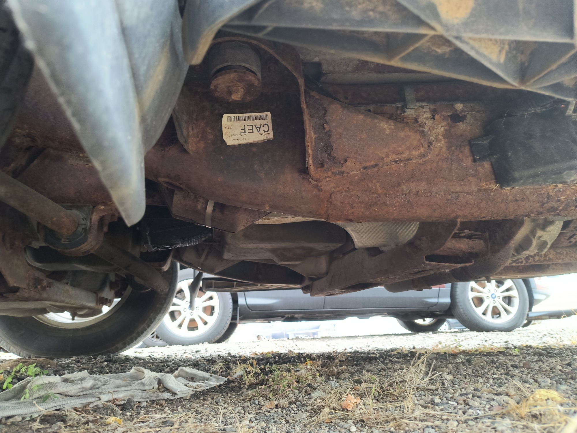 2004 ford f-150 xl-supercab-4wd with 217438 miles for sale near Elk River, Minnesota 106666_17_undercar_drv_side.jpg
