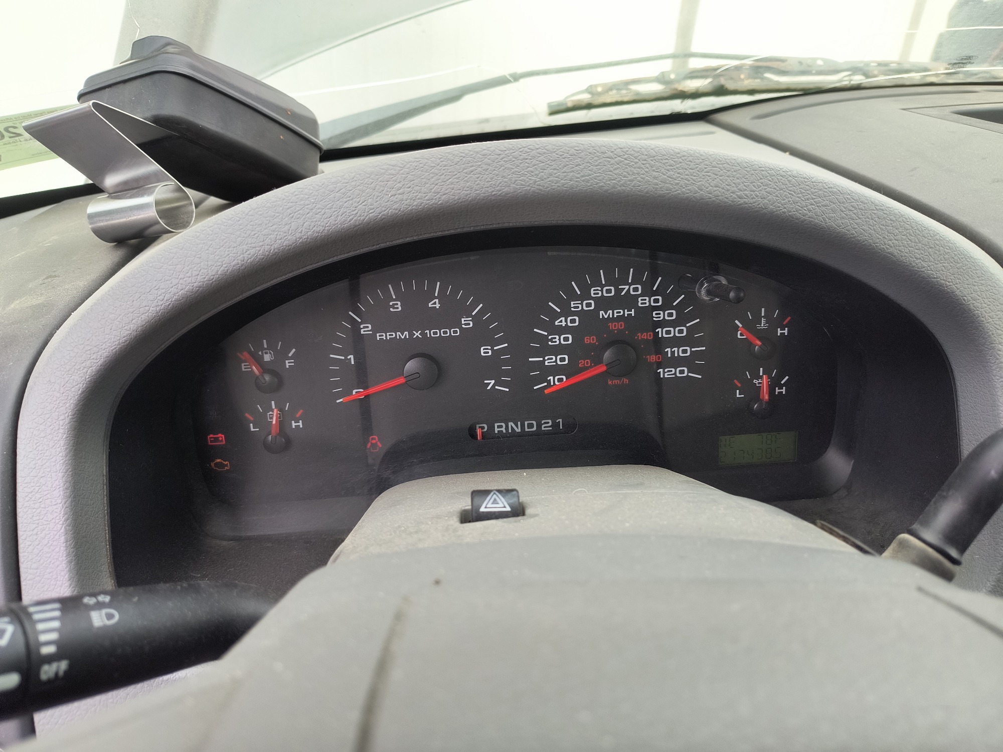 2004 ford f-150 xl-supercab-4wd with 217438 miles for sale near Elk River, Minnesota 106666_43_gauge_cluster.jpg