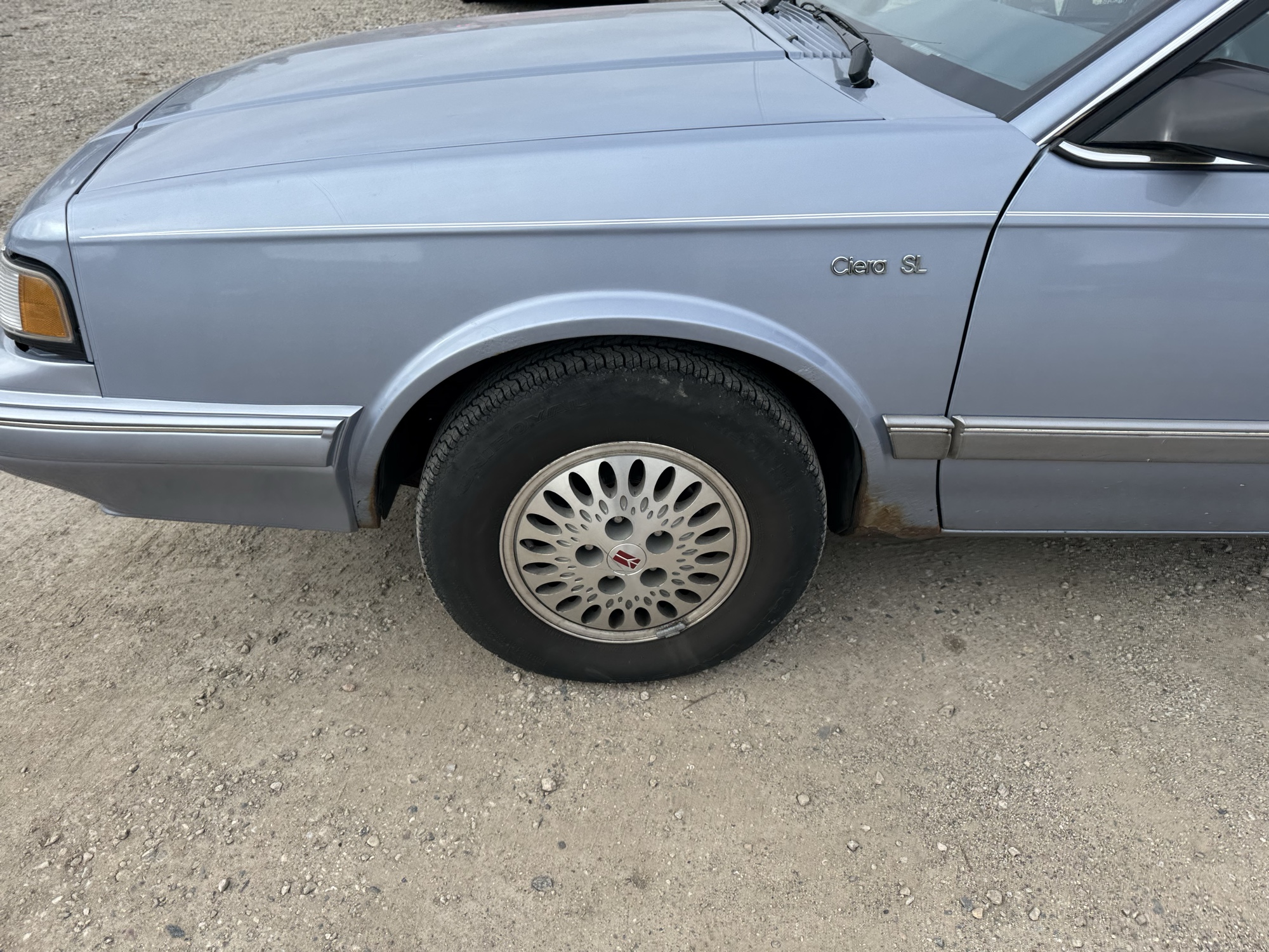 1996 oldsmobile ciera sl-1sc with 24778 miles for sale near Elk River, Minnesota 106667_12_drv_front_wheel.jpg