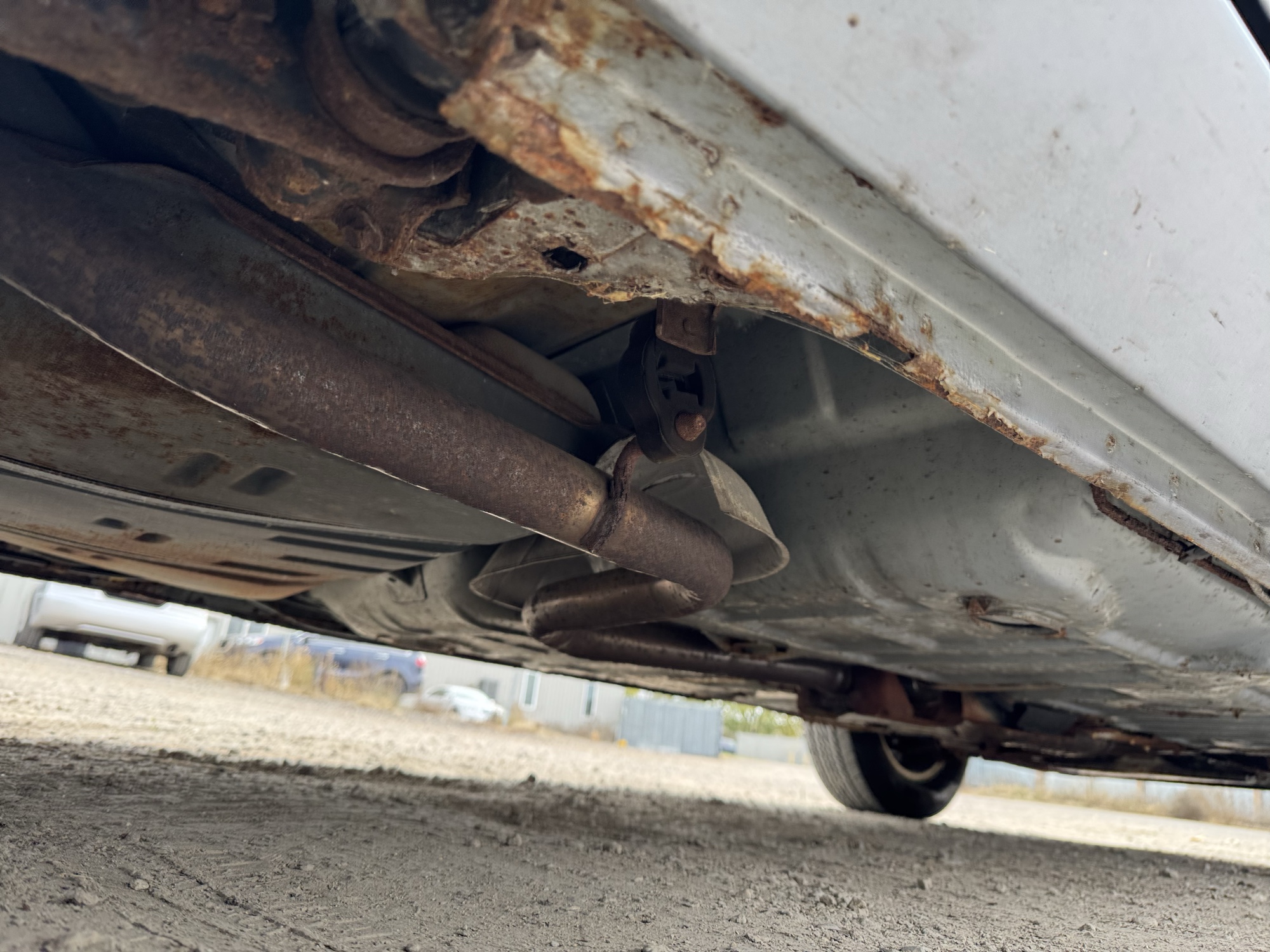1996 oldsmobile ciera sl-1sc with 24778 miles for sale near Elk River, Minnesota 106667_20_undercar_rear_pass.jpg