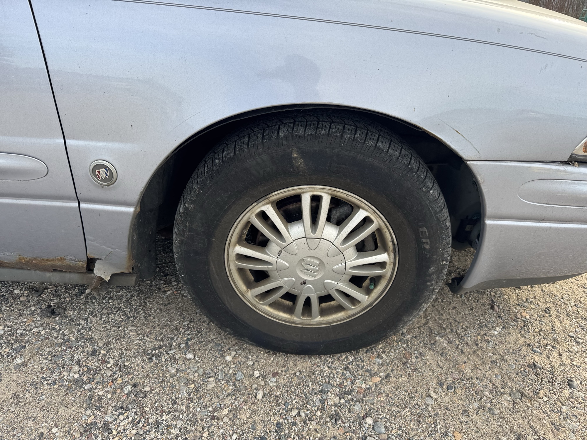 2005 buick lesabre limited with 211419 miles for sale near Elk River, Minnesota 106668_15_front_pass_wheel.jpg