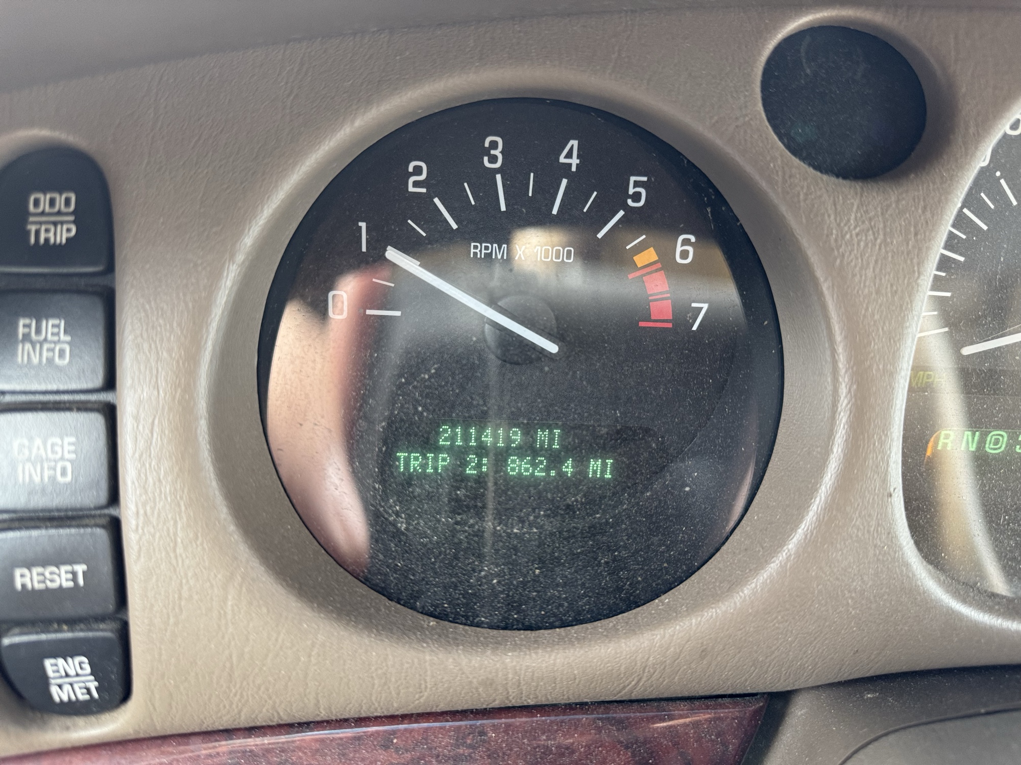 2005 buick lesabre limited with 211419 miles for sale near Elk River, Minnesota 106668_44_mileage_closeup.jpg