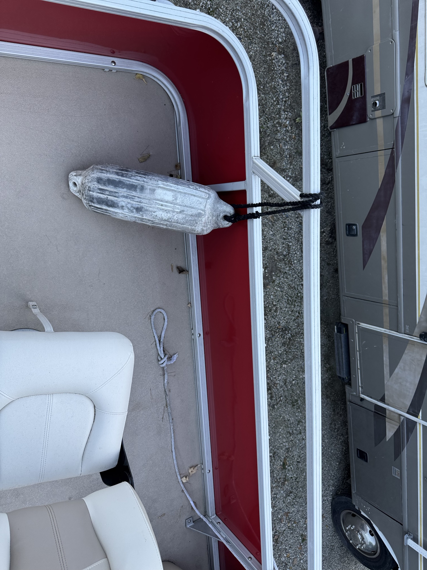2015 suntracker bb16e for sale near Elk River, Minnesota 106669_32_passenger_door_panel.jpg