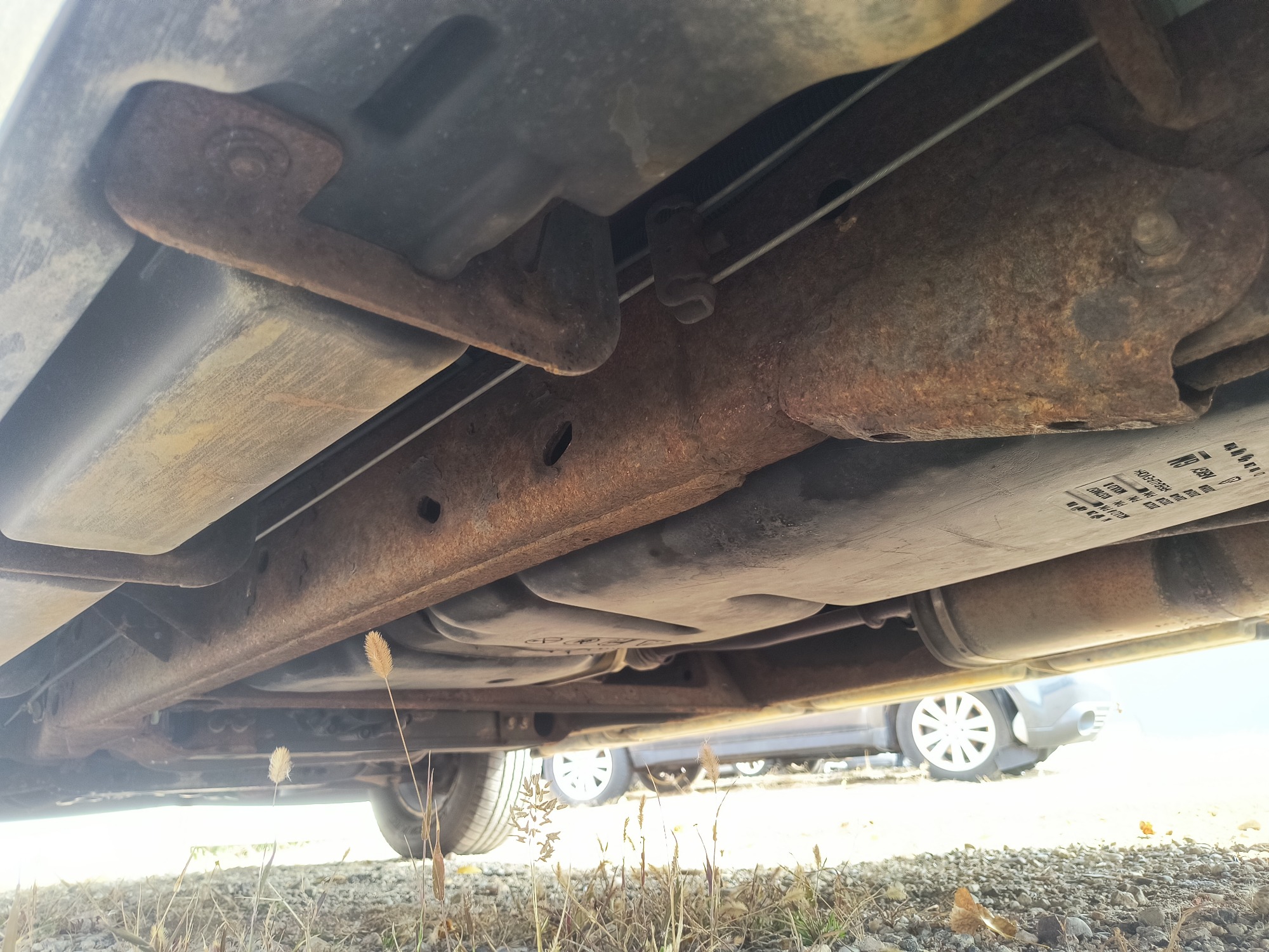 2007 chevrolet suburban lt1-1500-4wd with 240849 miles for sale near Elk River, Minnesota 106670_18_undercar_rear_drv.jpg