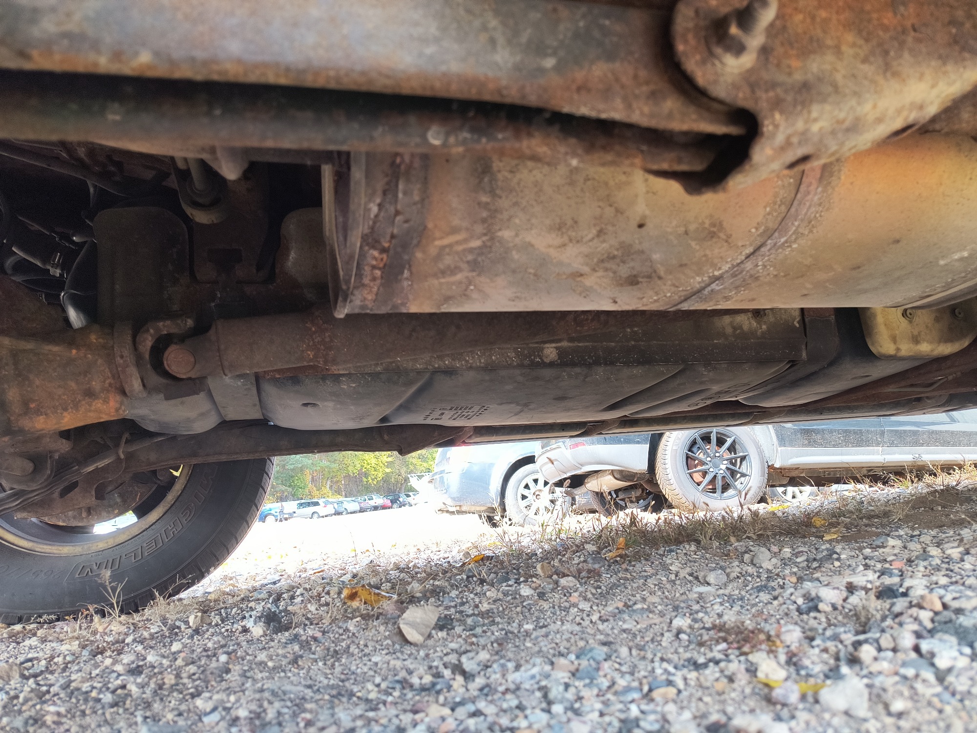 2007 chevrolet suburban lt1-1500-4wd with 240849 miles for sale near Elk River, Minnesota 106670_20_undercar_rear_pass.jpg