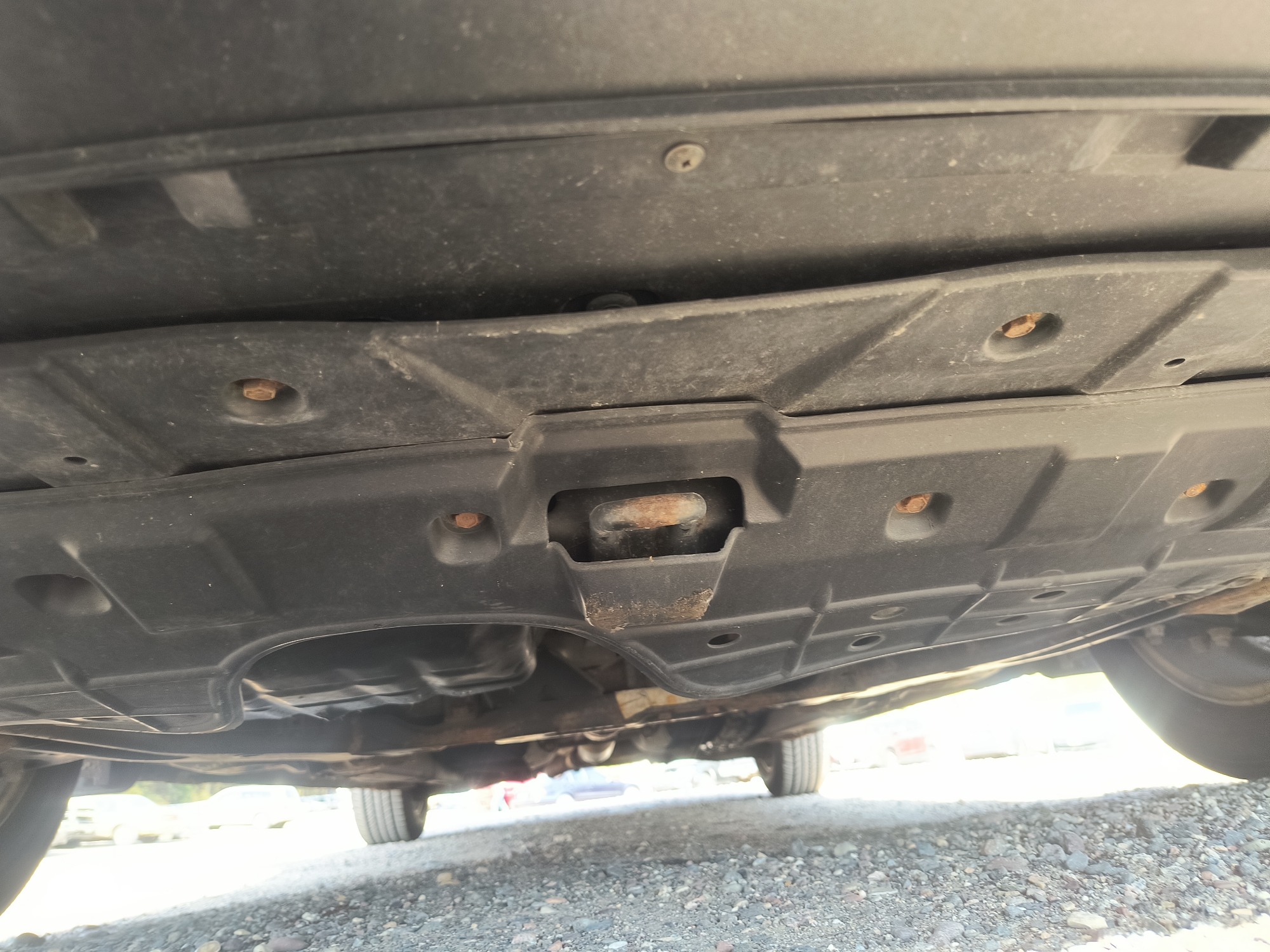 2008 kia rondo base with 108222 miles for sale near Elk River, Minnesota 106672_16_undercar_front.jpg