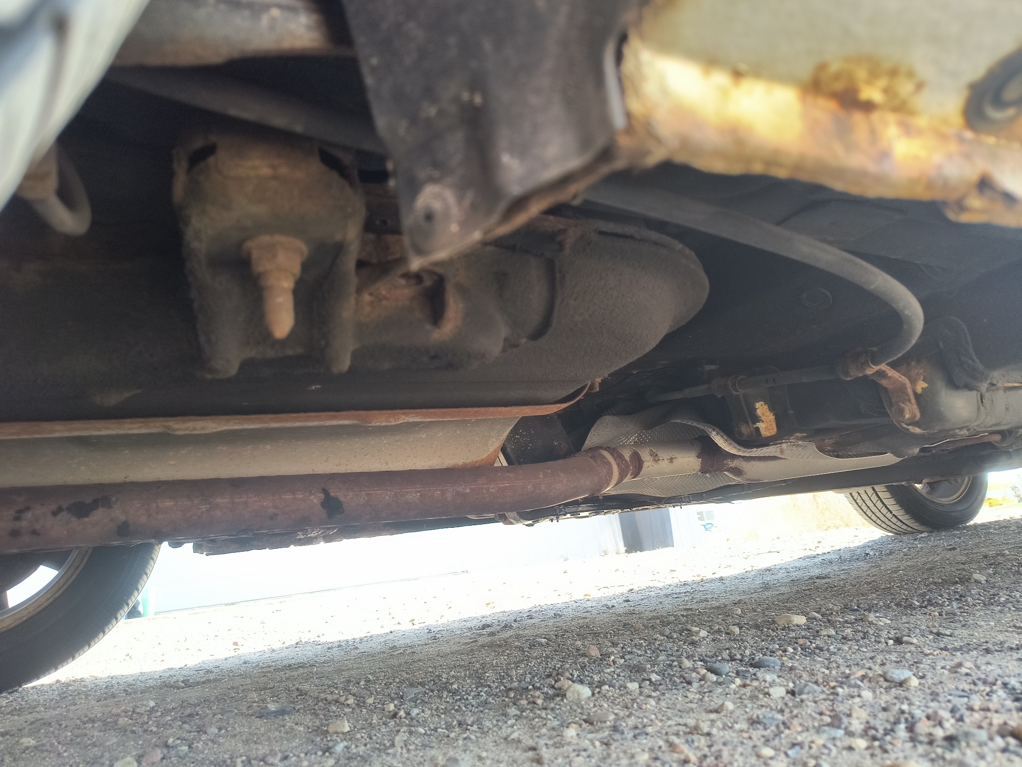 2008 kia rondo base with 108222 miles for sale near Elk River, Minnesota 106672_20_undercar_rear_pass.jpg