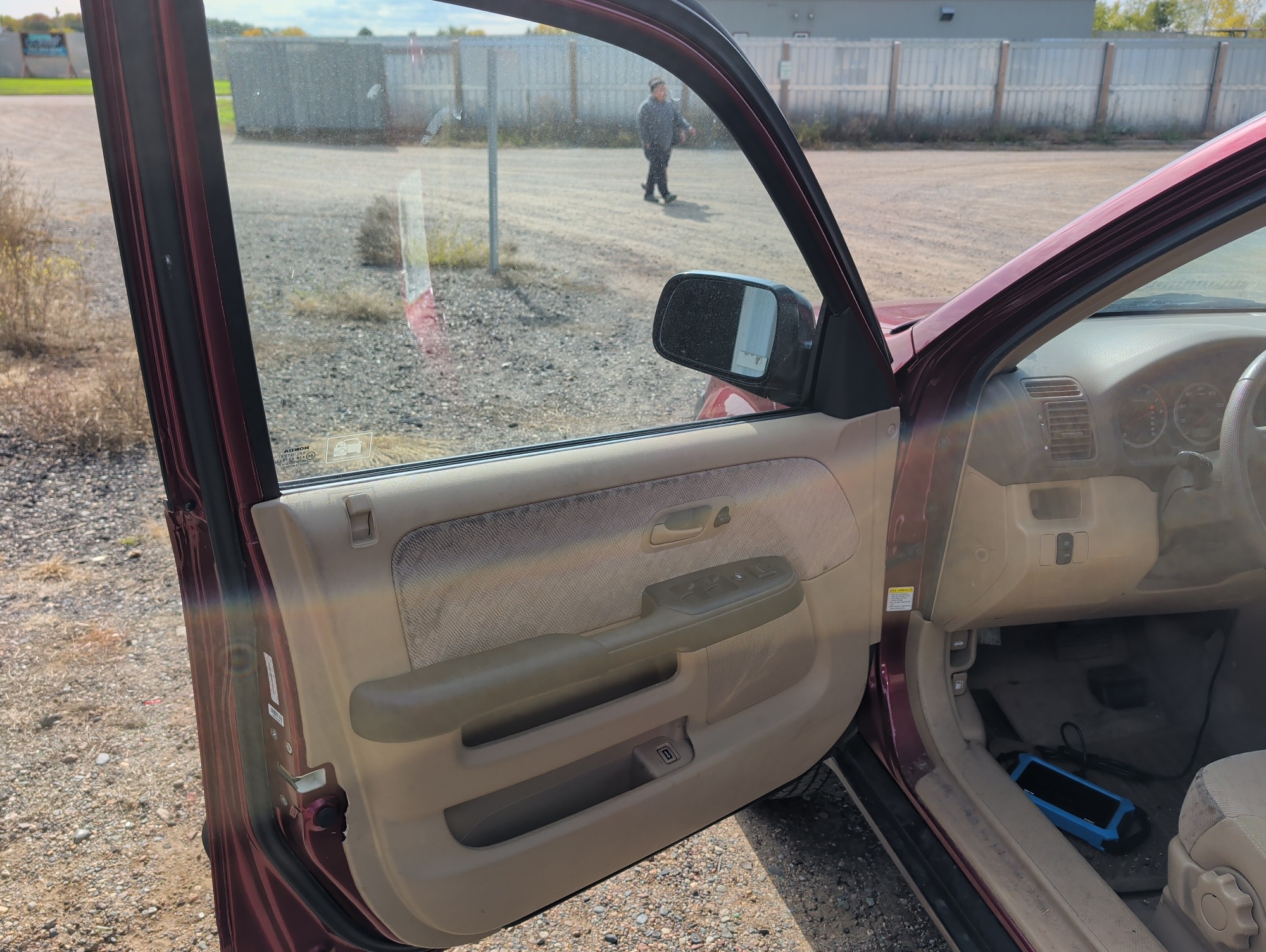 2006 honda cr-v lx-4wd-at with 52124 miles for sale near Elk River, Minnesota 106673_23_driver_door_panel.jpg