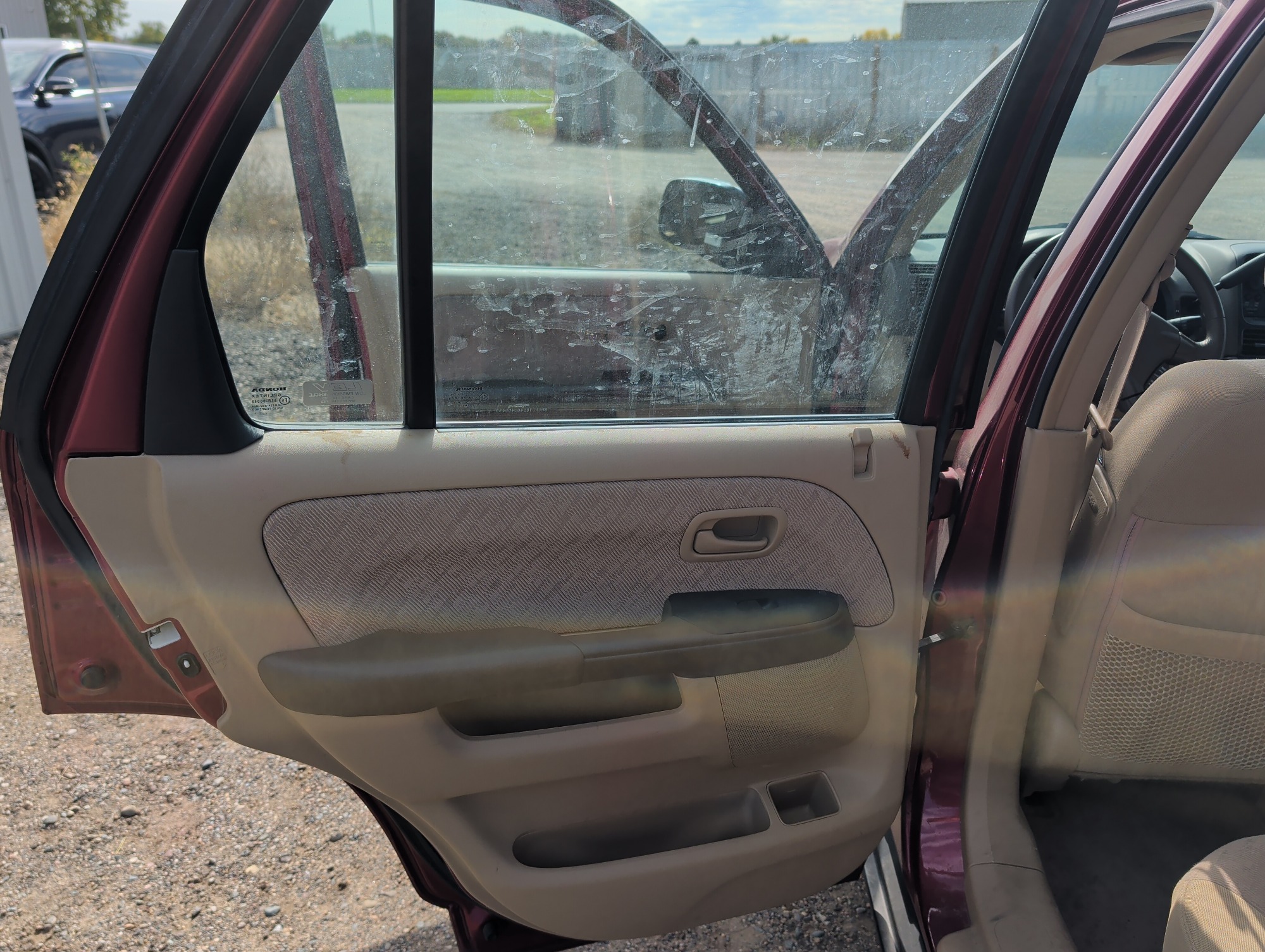 2006 honda cr-v lx-4wd-at with 52124 miles for sale near Elk River, Minnesota 106673_25_drv_rear_door_panel.jpg