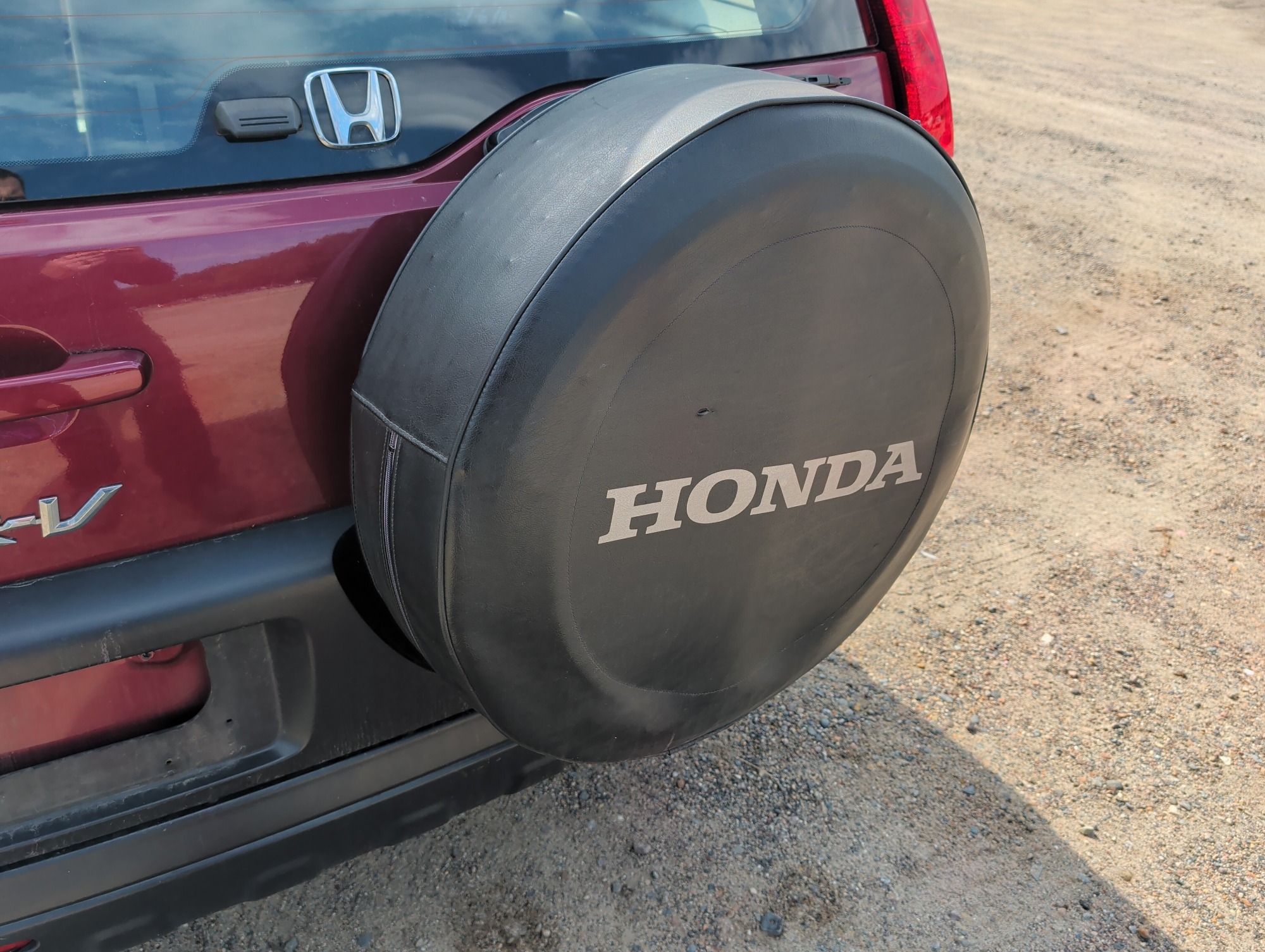 2006 honda cr-v lx-4wd-at with 52124 miles for sale near Elk River, Minnesota 106673_27_spare_tire.jpg