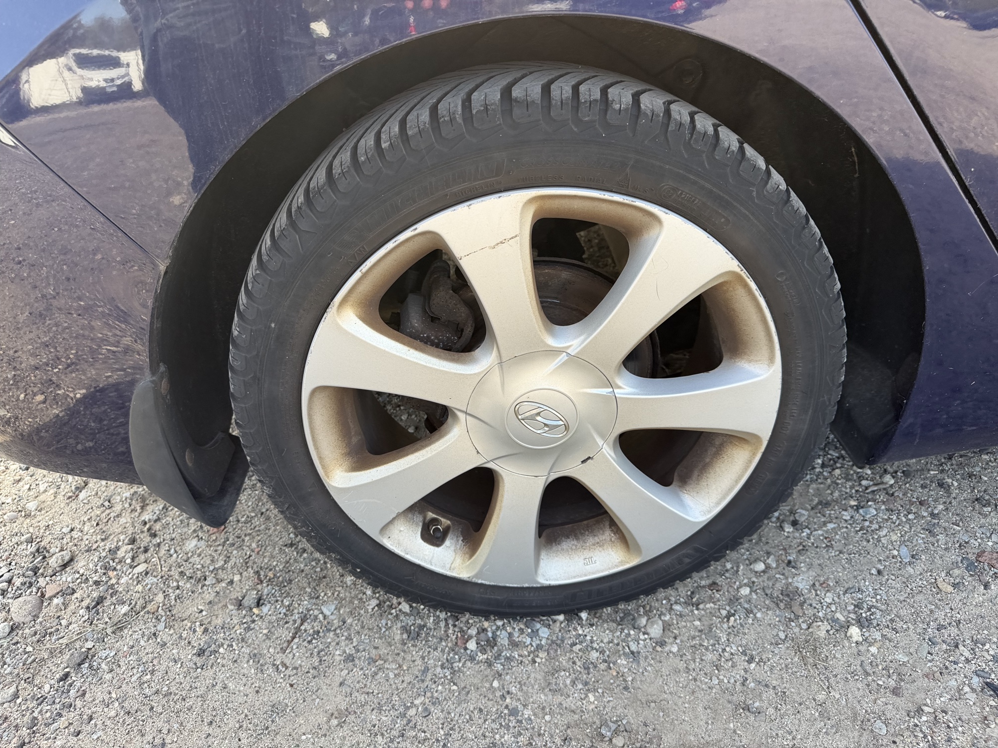 2013 hyundai elantra limited with 114604 miles for sale near Elk River, Minnesota 106674_14_rear_pass_wheel.jpg