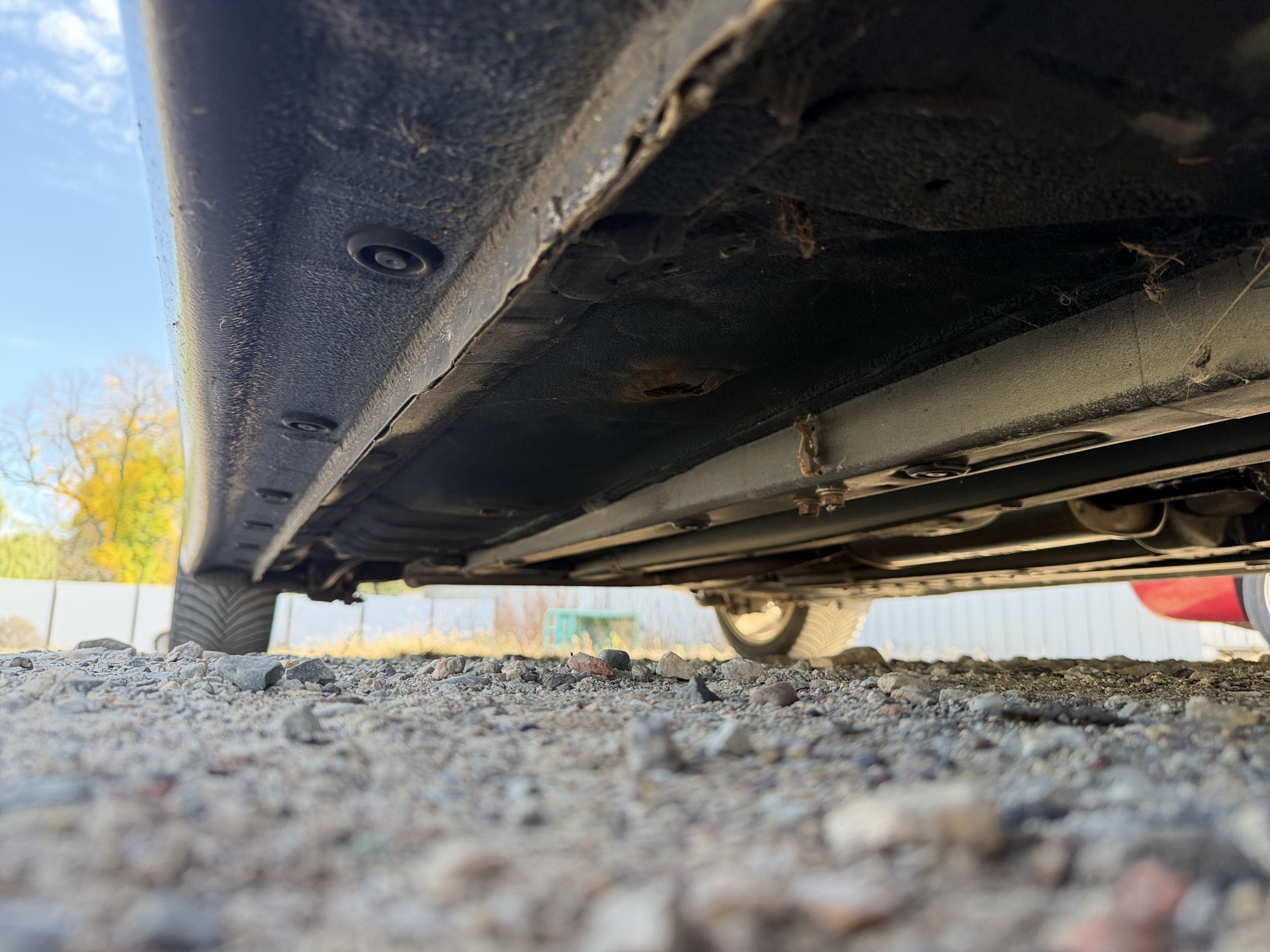 2013 hyundai elantra limited with 114604 miles for sale near Elk River, Minnesota 106674_21_undercar_pass_side.jpg