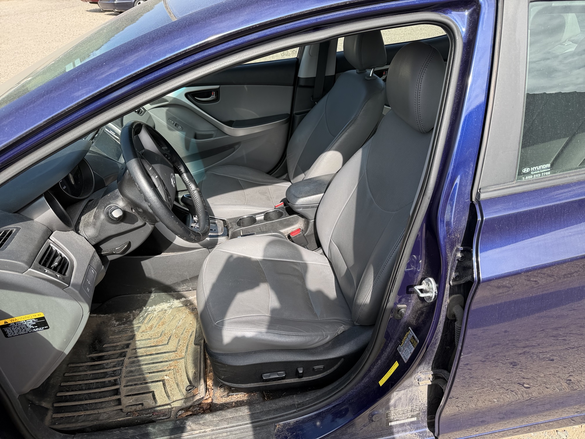 2013 hyundai elantra limited with 114604 miles for sale near Elk River, Minnesota 106674_22_driver_seat.jpg