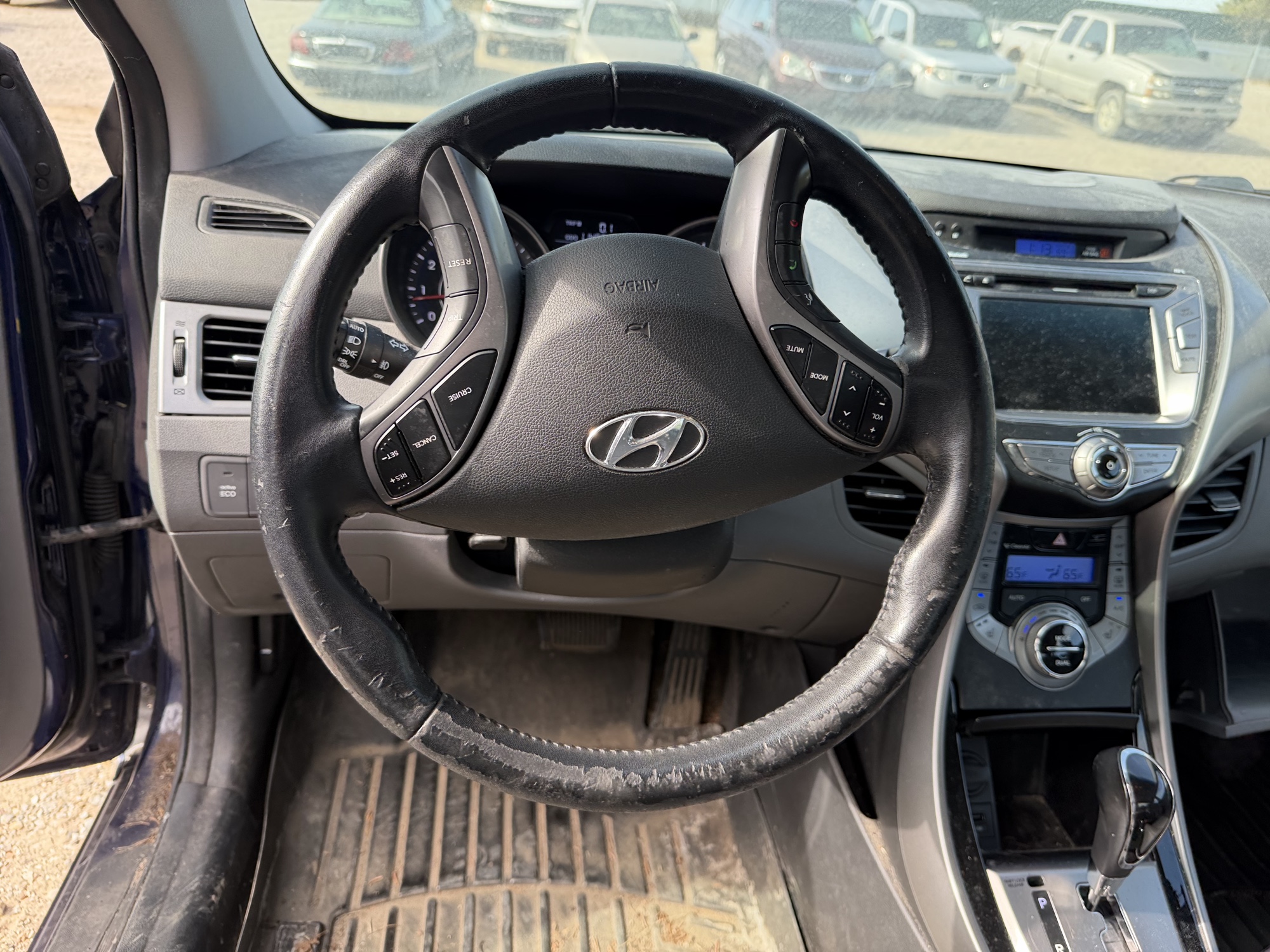2013 hyundai elantra limited with 114604 miles for sale near Elk River, Minnesota 106674_36_steering_wheel.jpg