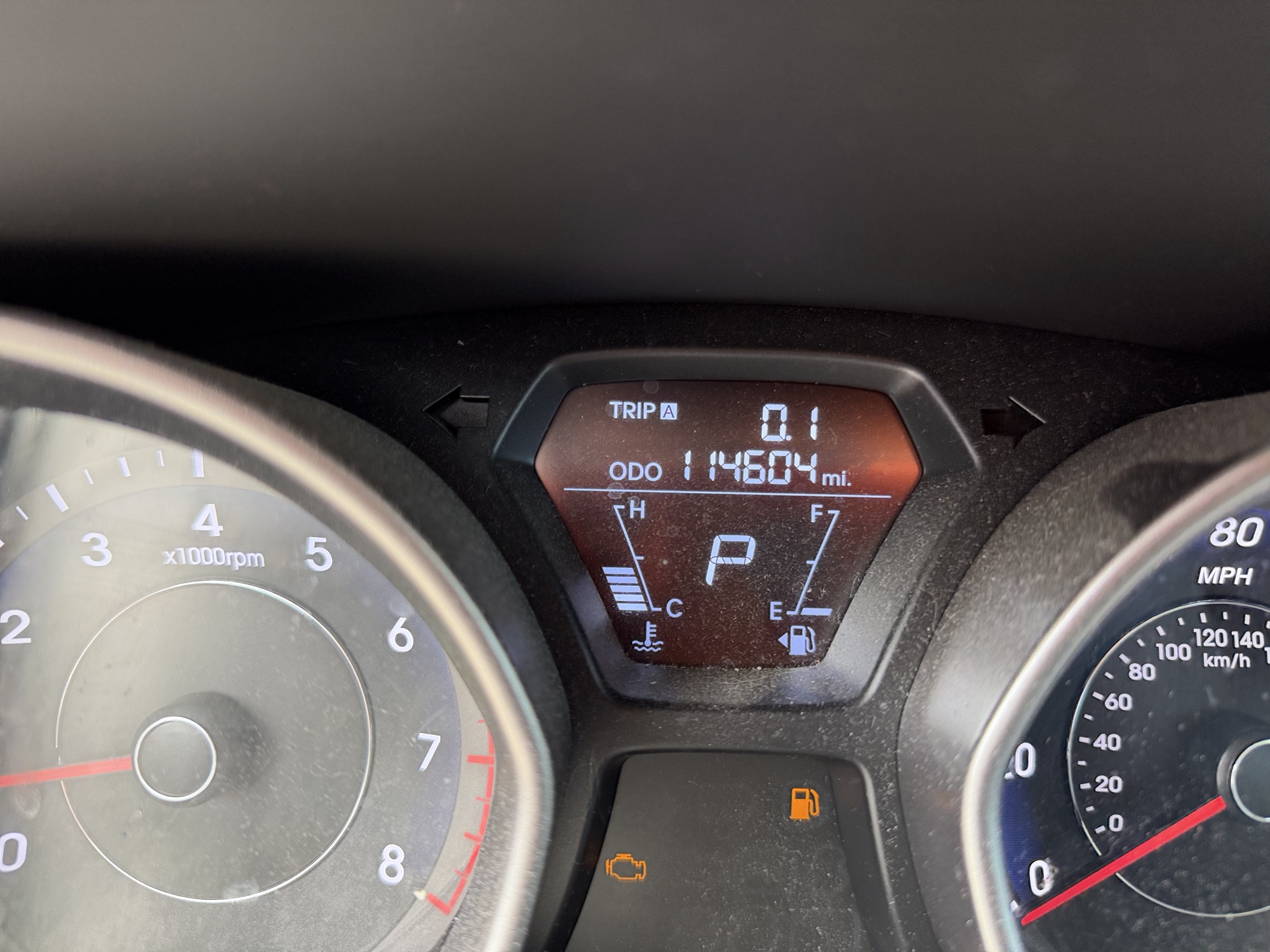 2013 hyundai elantra limited with 114604 miles for sale near Elk River, Minnesota 106674_44_mileage_closeup.jpg