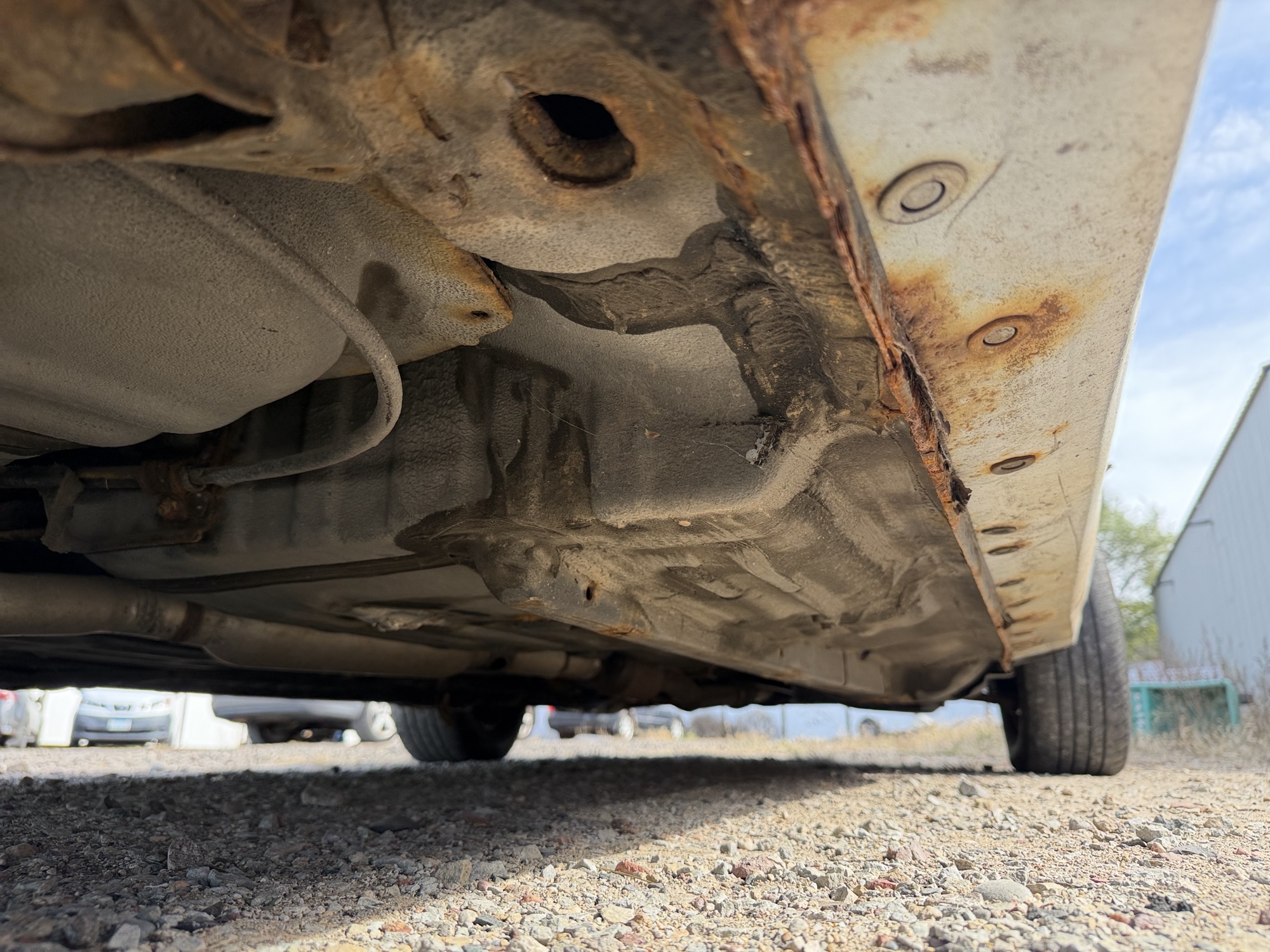2000 toyota camry ce with 130717 miles for sale near Elk River, Minnesota 106676_20_undercar_rear_pass.jpg