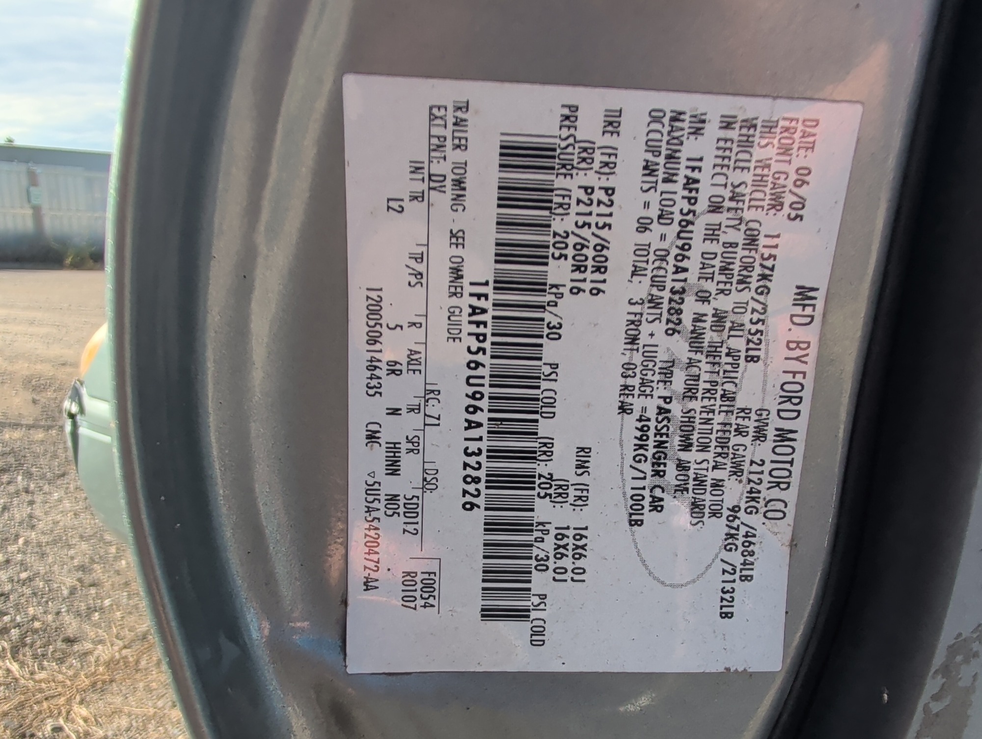 2006 ford taurus sel with 151678 miles for sale near Elk River, Minnesota 106677_47_door_vin_sticker.jpg