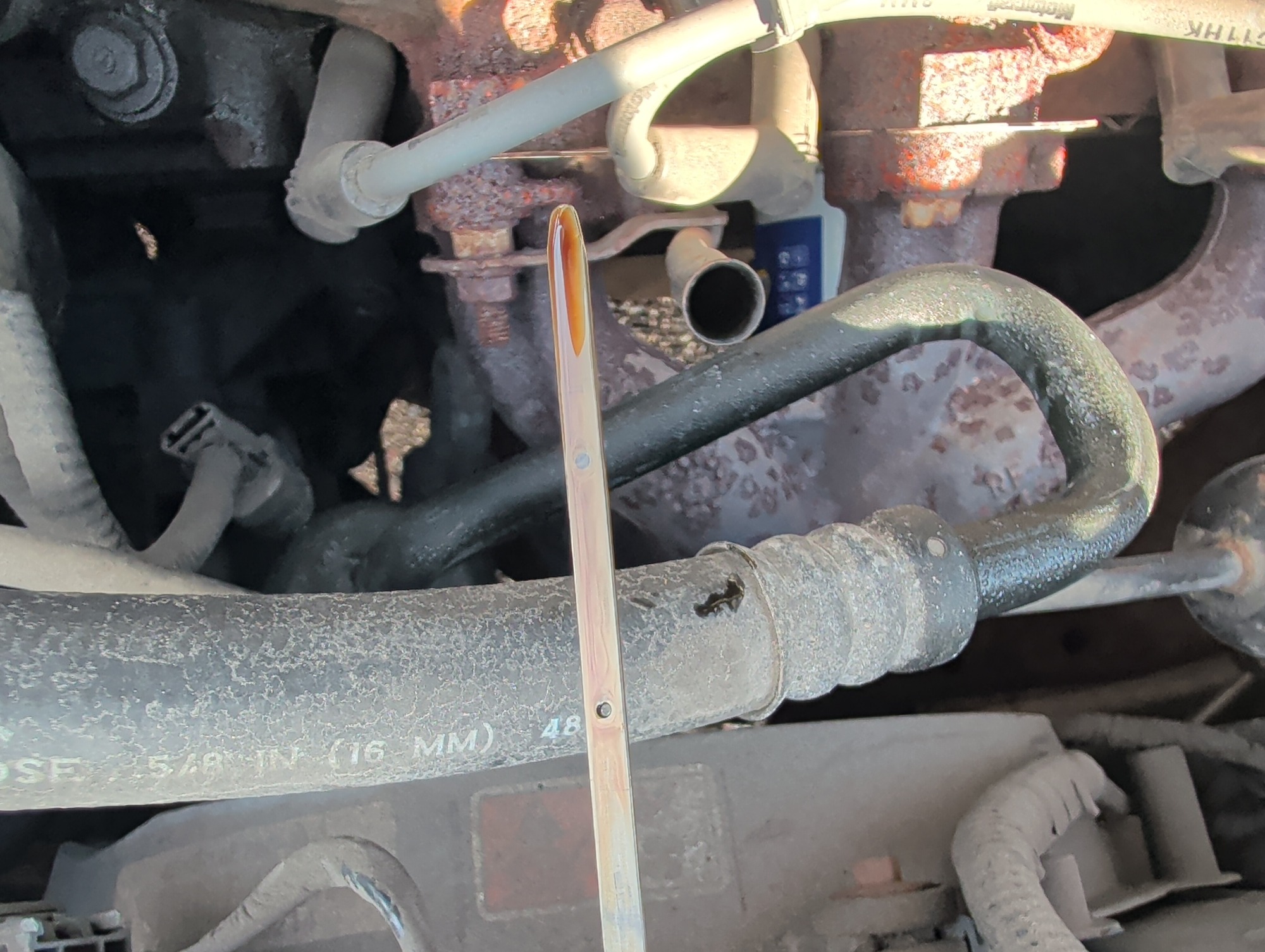 2006 ford taurus sel with 151678 miles for sale near Elk River, Minnesota 106677_50_oil_dipstick.jpg