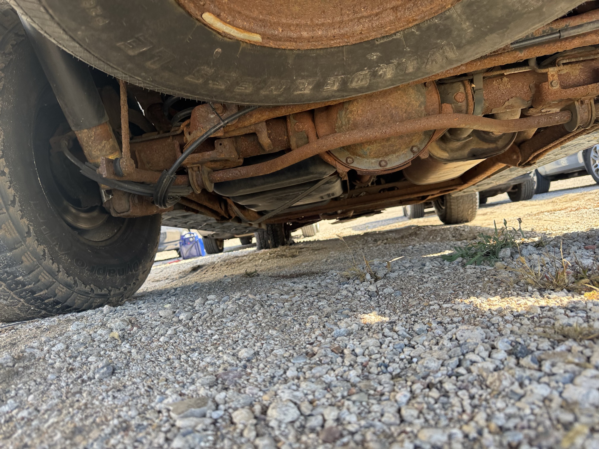 2002 gmc yukon 4wd with 268752 miles for sale near Elk River, Minnesota 106679_19_undercar_rear.jpg
