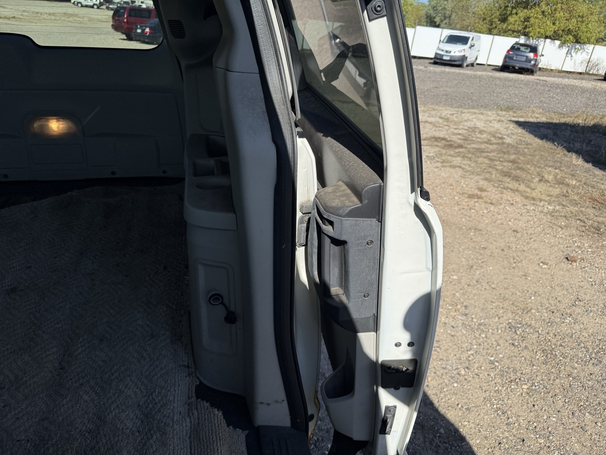 2009 dodge grand-caravan cargo-van with 167286 miles for sale near Elk River, Minnesota 106680_25_drv_rear_door_panel.jpg