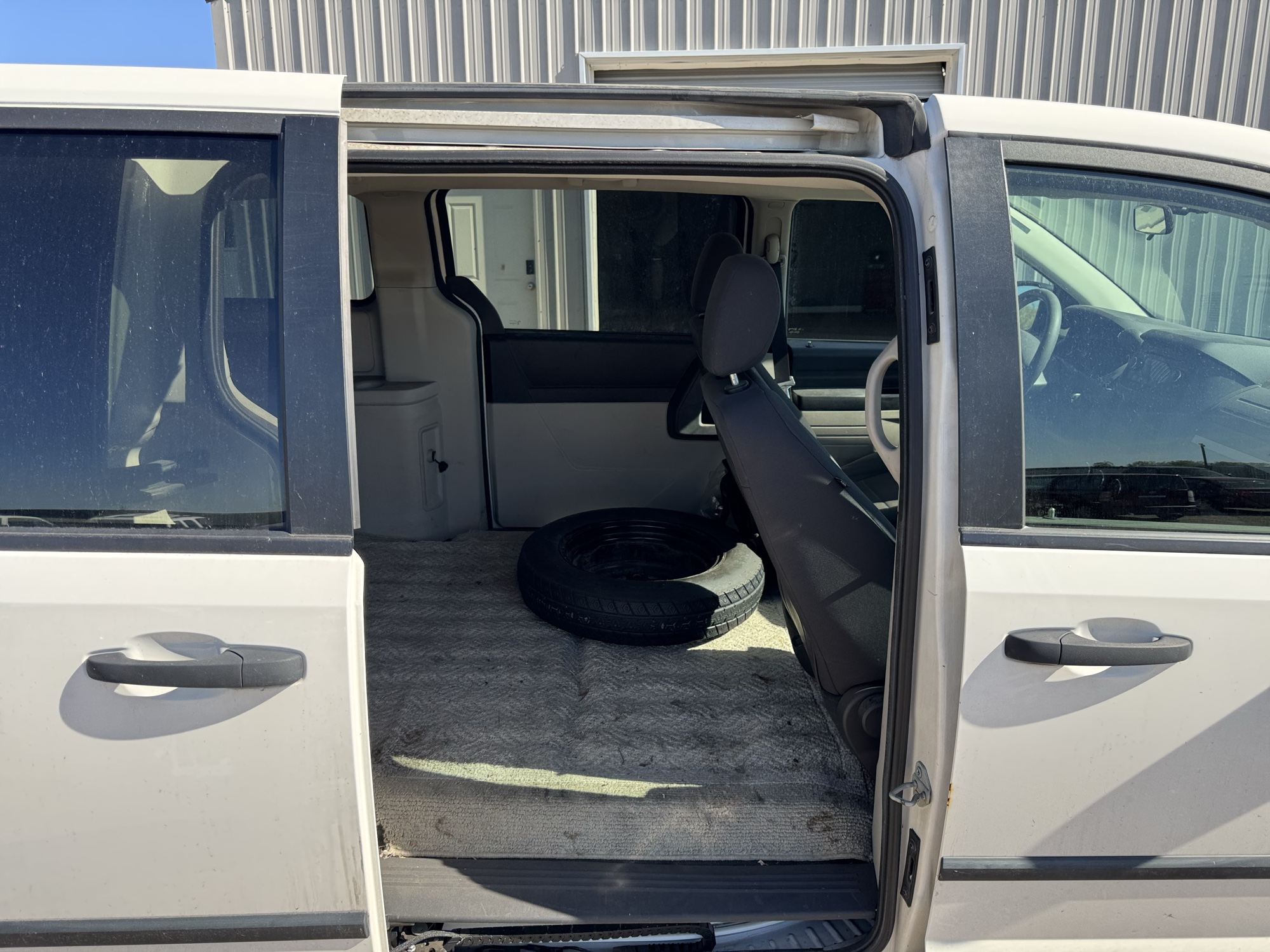 2009 dodge grand-caravan cargo-van with 167286 miles for sale near Elk River, Minnesota 106680_28_pass_rear_seat.jpg