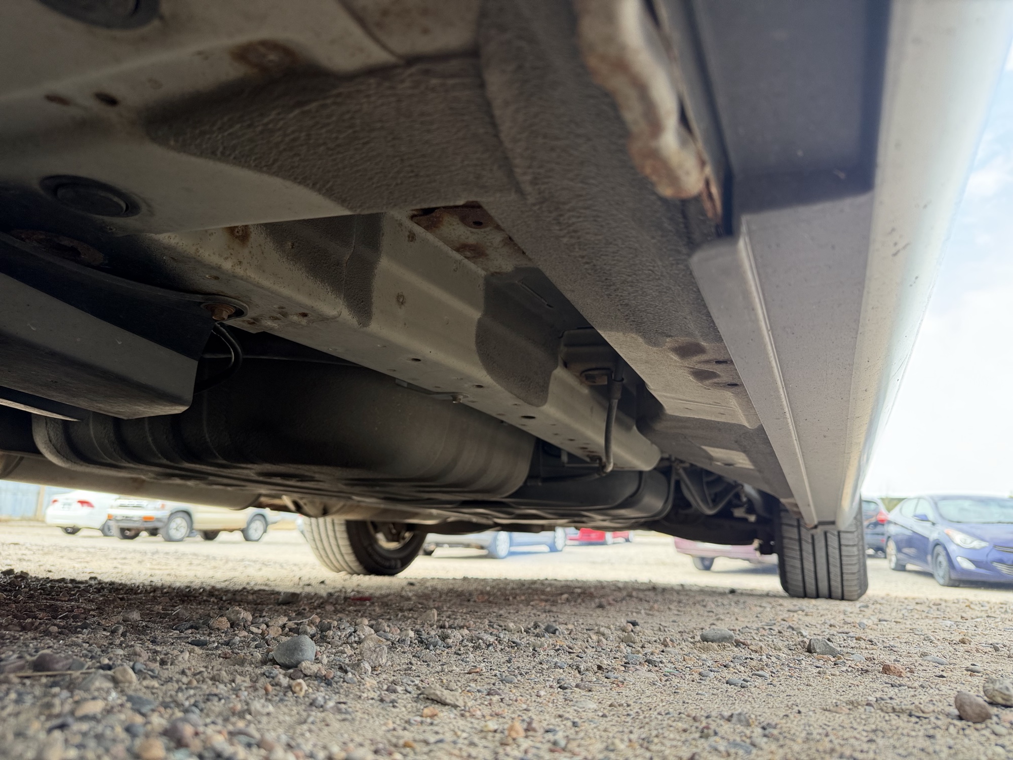 2009 honda odyssey with 273492 miles for sale near Elk River, Minnesota 106682_17_undercar_drv_side.jpg