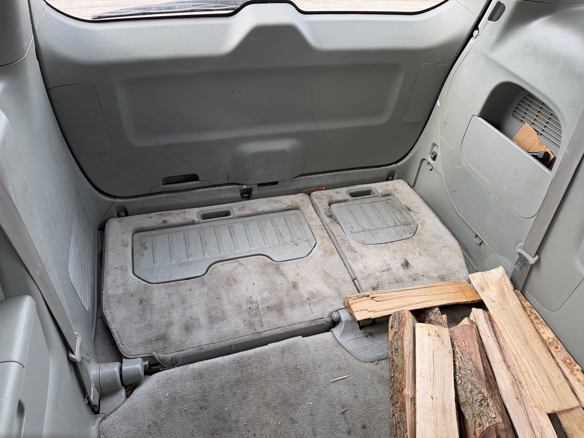 2009 honda odyssey with 273492 miles for sale near Elk River, Minnesota 106682_29_third_row_seat.jpg
