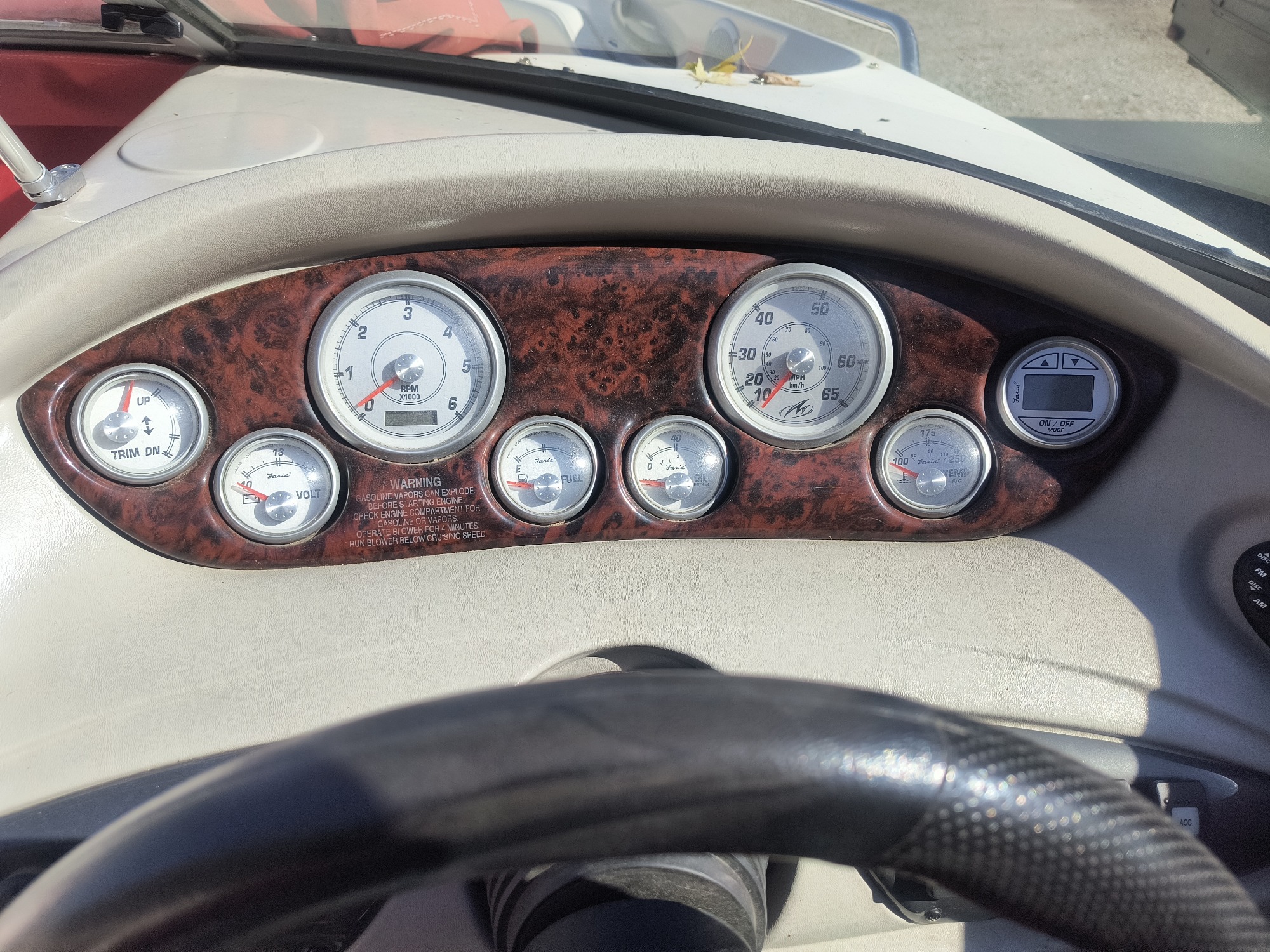 2004 monterey 190-liner-series for sale near Elk River, Minnesota 106686_43_gauge_cluster.jpg