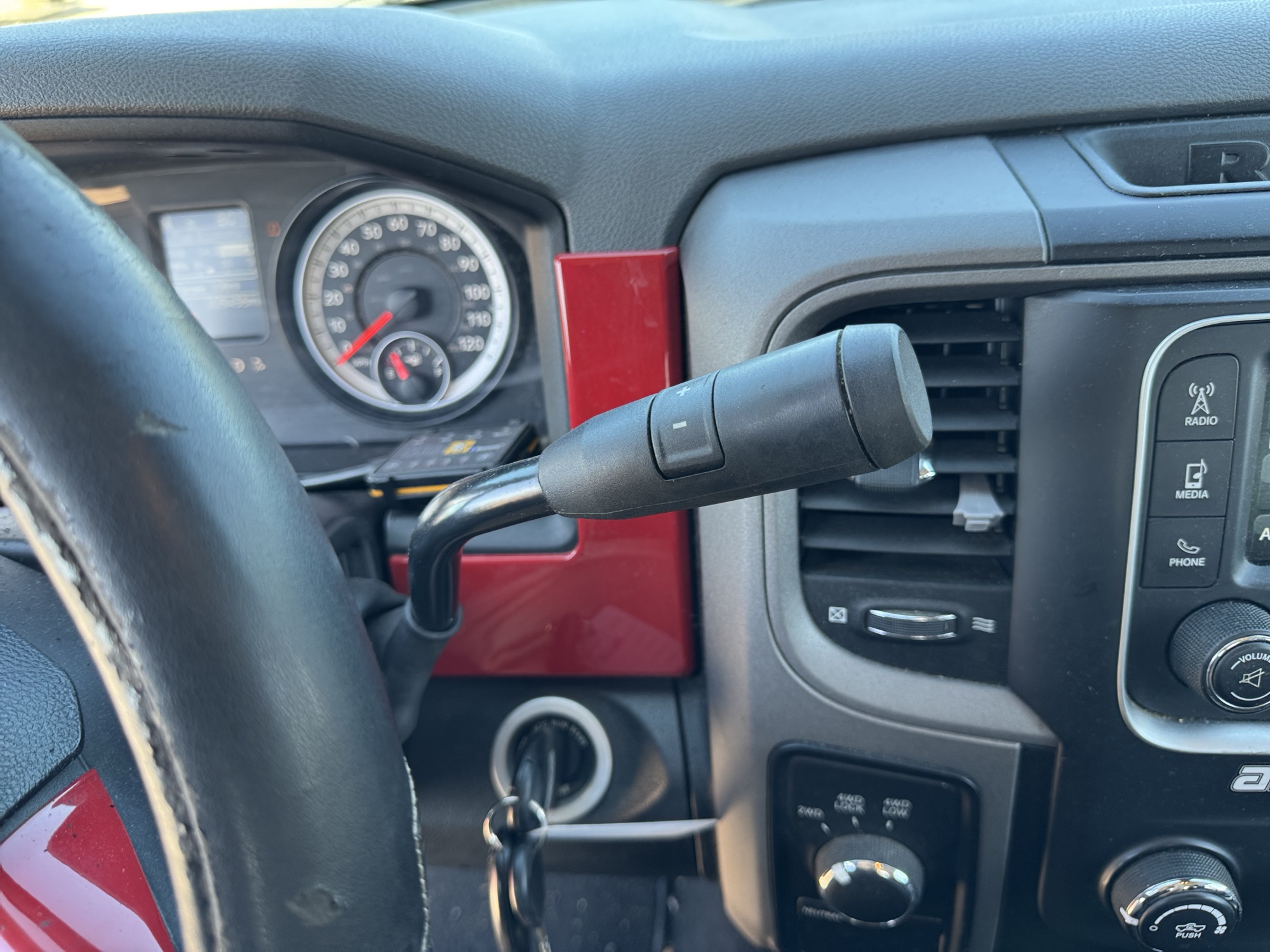 2014 ram 1500 tradesman-quad-cab-4wd with 109498 miles for sale near Elk River, Minnesota 106687_41_shifter.jpg