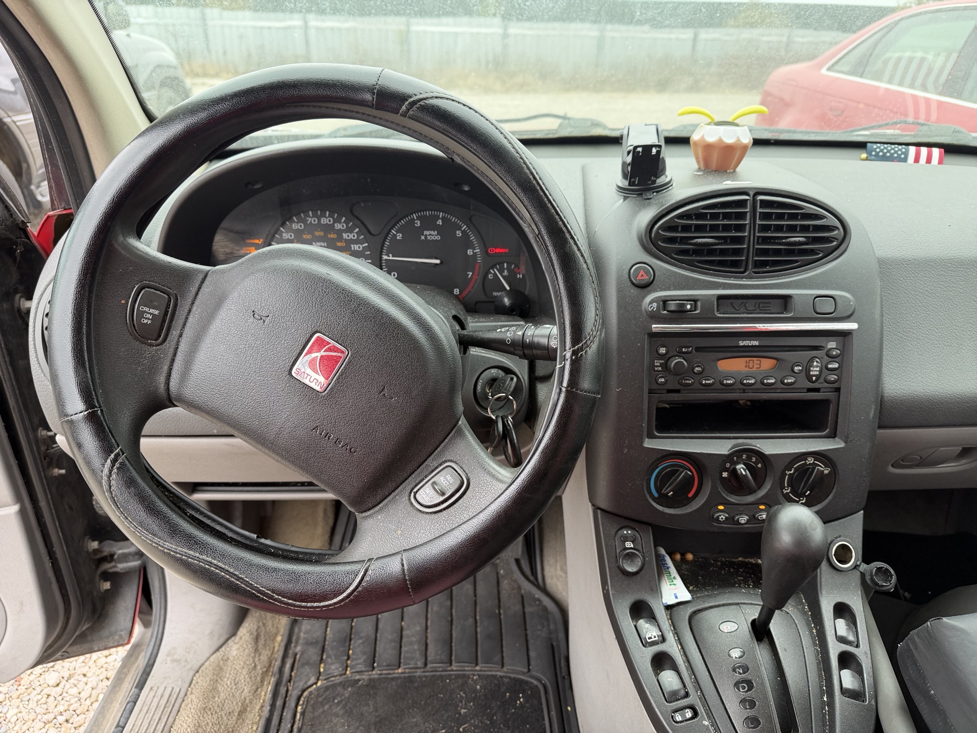 2003 saturn vue fwd with 178435 miles for sale near Elk River, Minnesota 106689_33_dash_from_driver.jpg