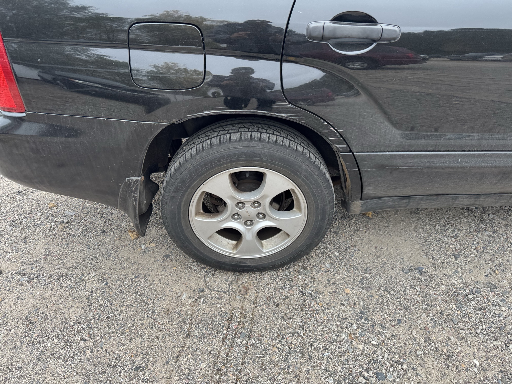 2004 subaru forester 2.5-xs with 87813 miles for sale near Elk River, Minnesota 106690_14_rear_pass_wheel.jpg