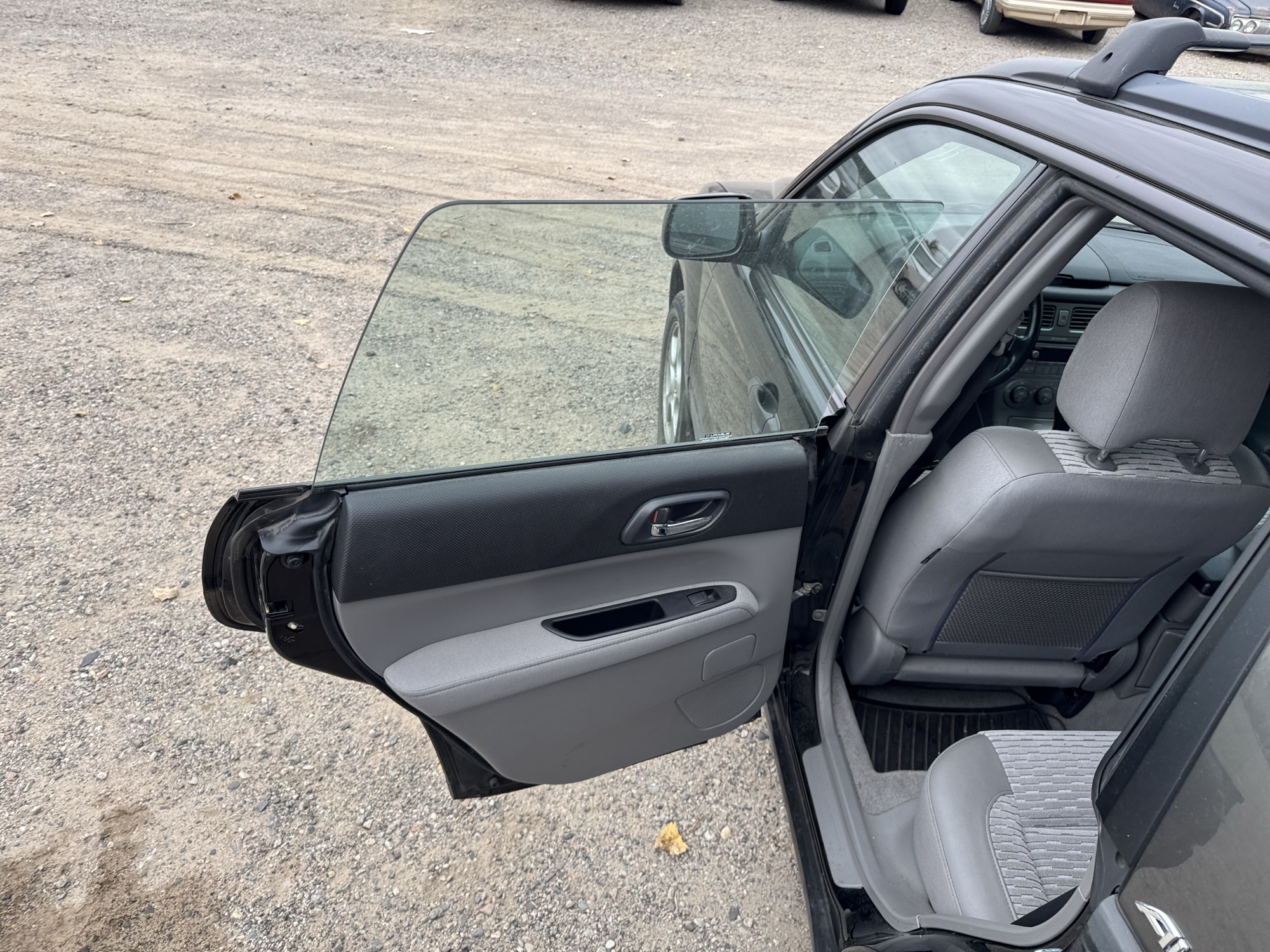 2004 subaru forester 2.5-xs with 87813 miles for sale near Elk River, Minnesota 106690_25_drv_rear_door_panel.jpg