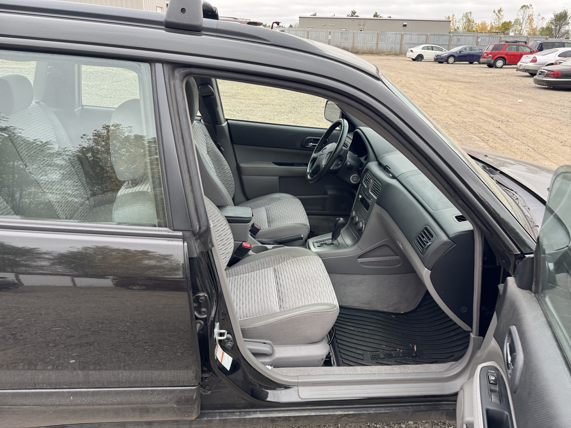 2004 subaru forester 2.5-xs with 87813 miles for sale near Elk River, Minnesota 106690_31_passenger_seat.jpg