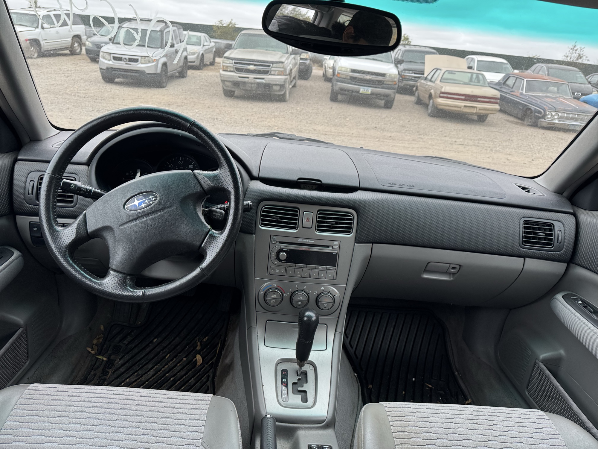 2004 subaru forester 2.5-xs with 87813 miles for sale near Elk River, Minnesota 106690_34_whole_dash.jpg