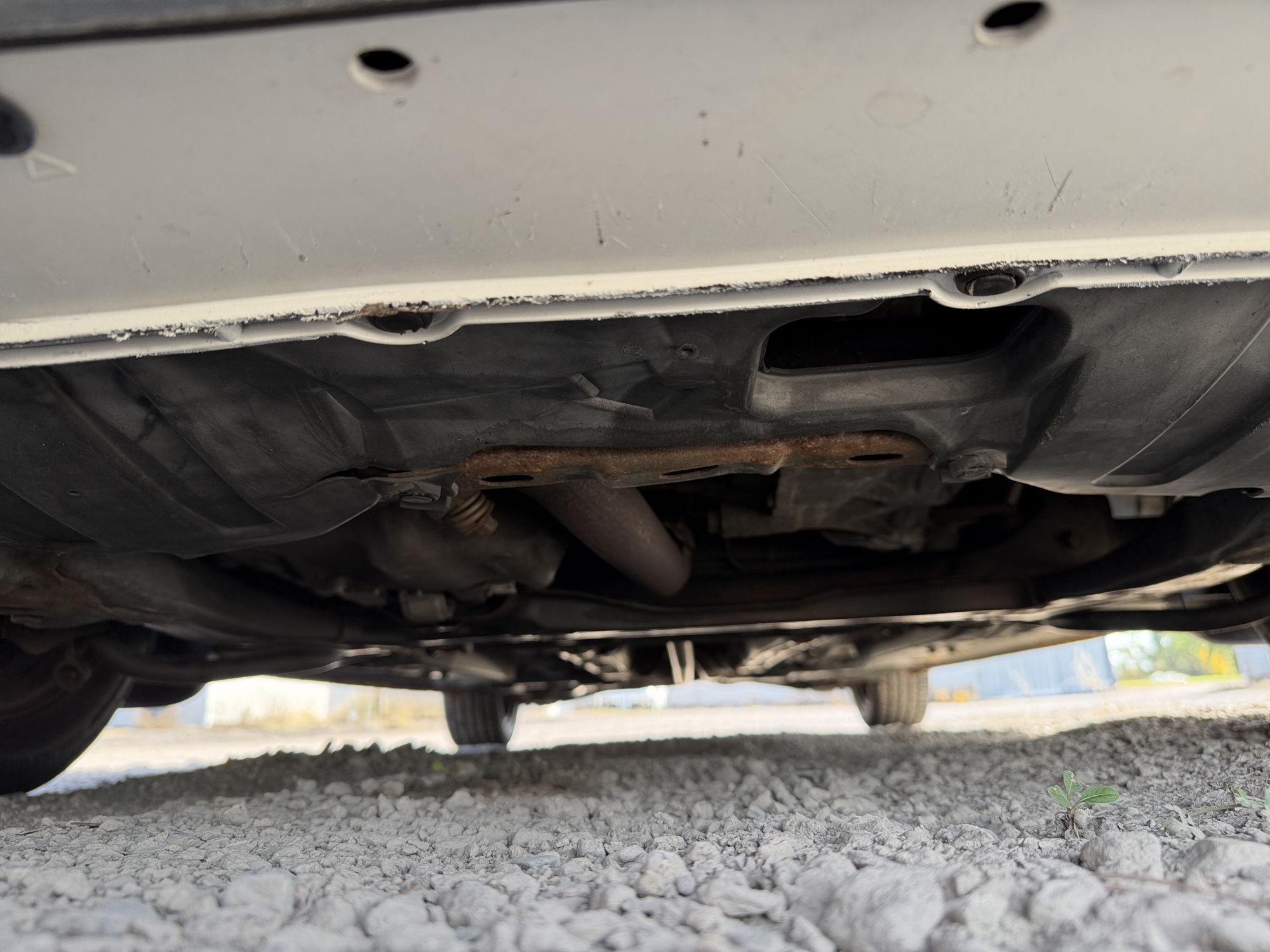 2006 honda civic lx-sedan with 201831 miles for sale near Elk River, Minnesota 106691_16_undercar_front.jpg