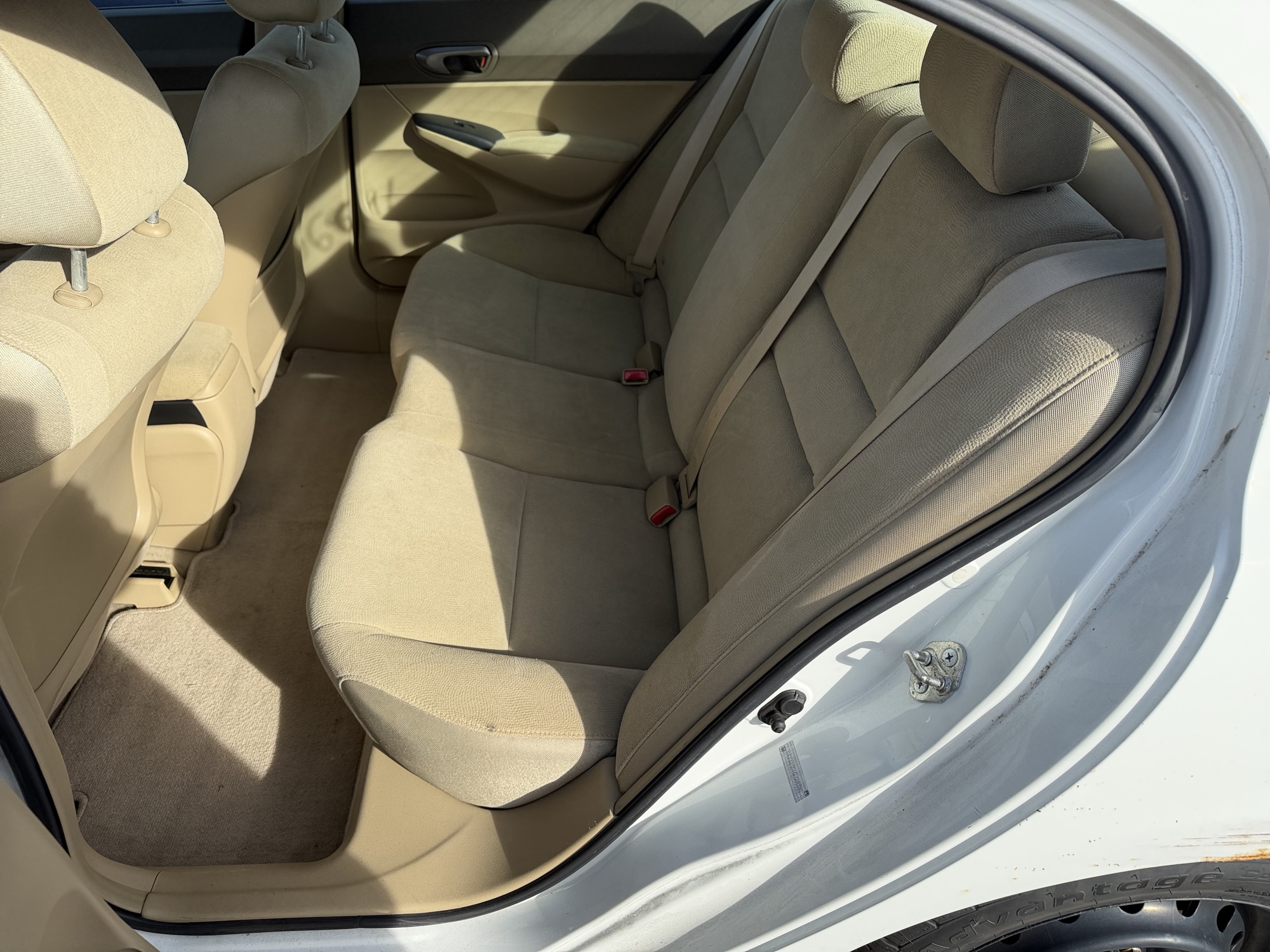 2006 honda civic lx-sedan with 201831 miles for sale near Elk River, Minnesota 106691_24_drv_rear_seat.jpg