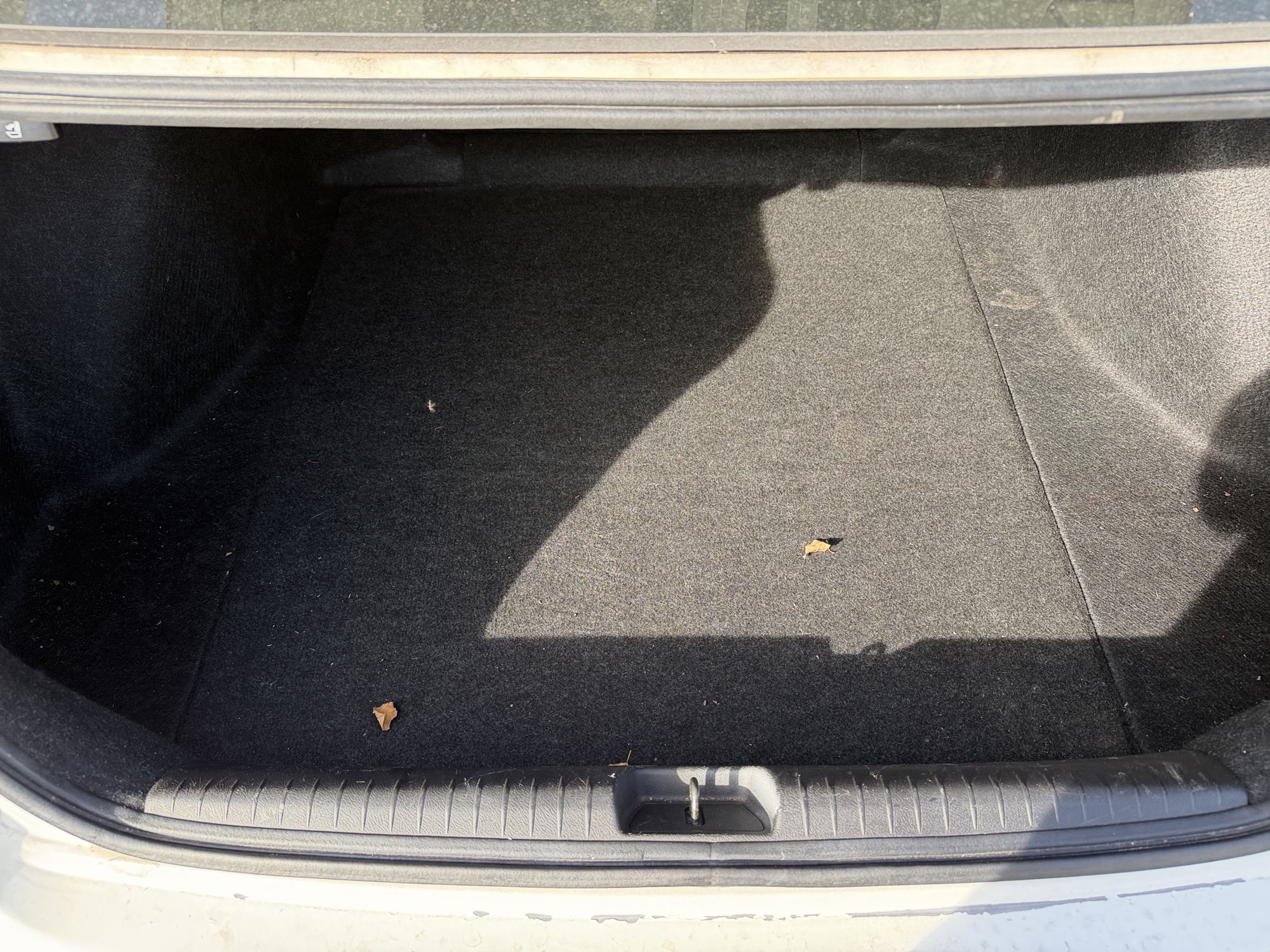 2006 honda civic lx-sedan with 201831 miles for sale near Elk River, Minnesota 106691_26_trunk.jpg