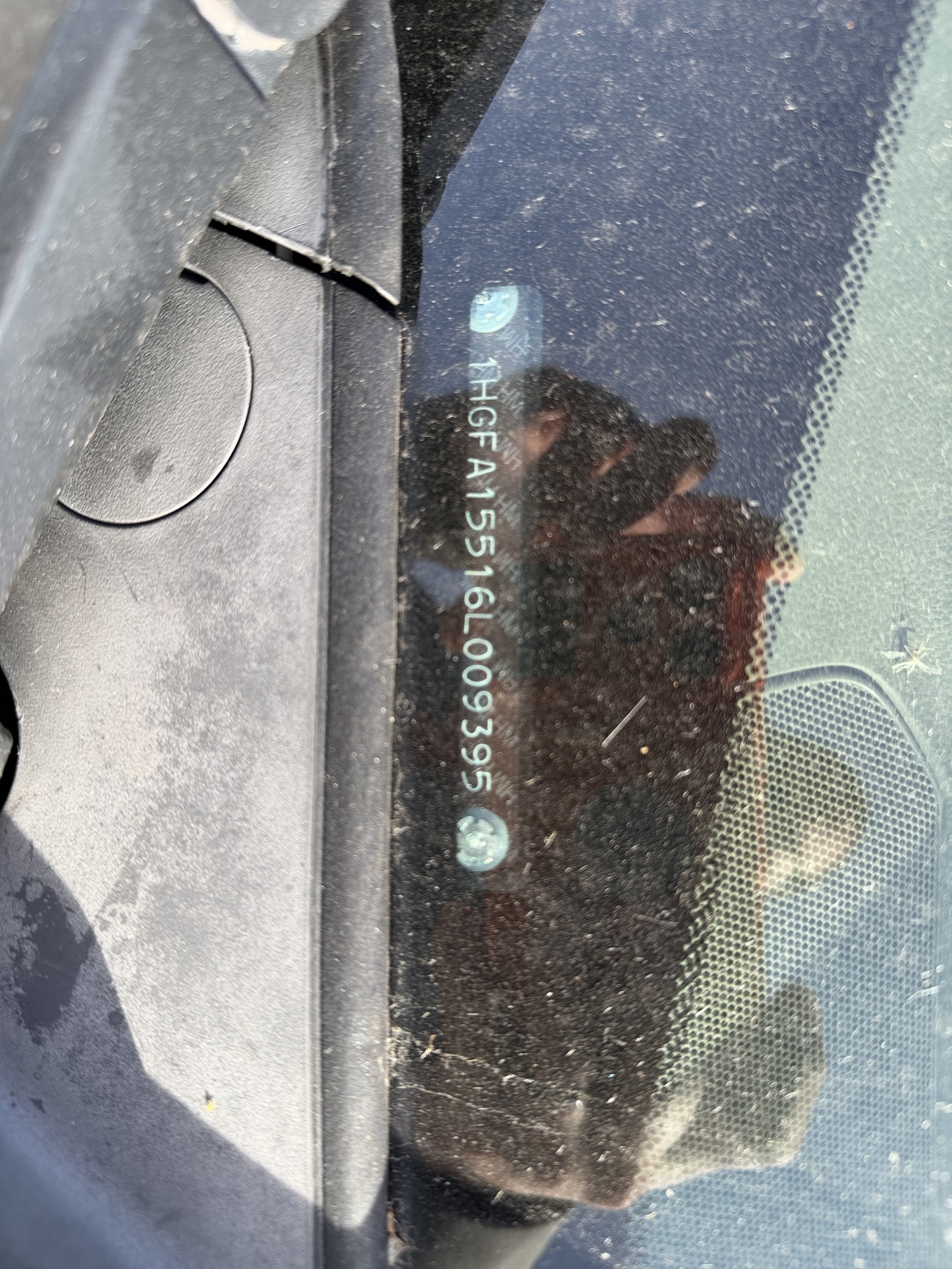 2006 honda civic lx-sedan with 201831 miles for sale near Elk River, Minnesota 106691_48_windshield_vin_plate.jpg