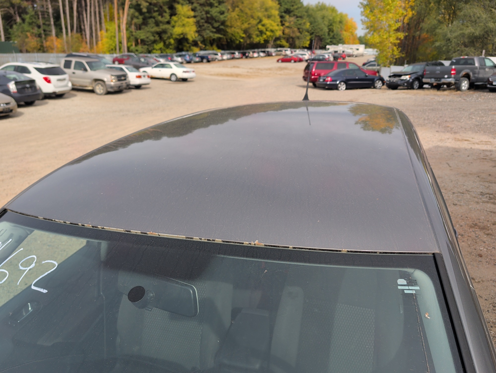 2011 volkswagen tiguan s with 149749 miles for sale near Elk River, Minnesota 106692_11_roof.jpg
