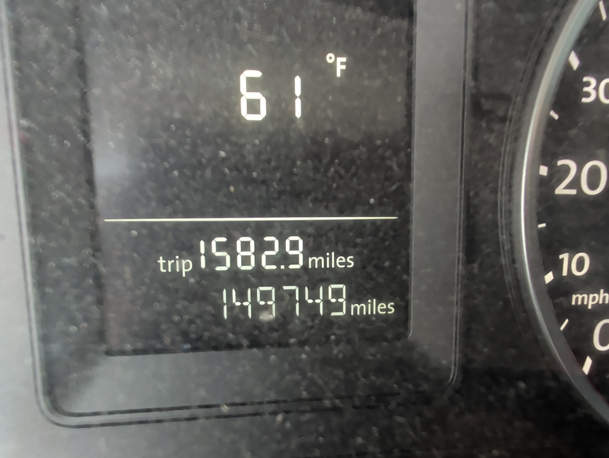 2011 volkswagen tiguan s with 149749 miles for sale near Elk River, Minnesota 106692_44_mileage_closeup.jpg