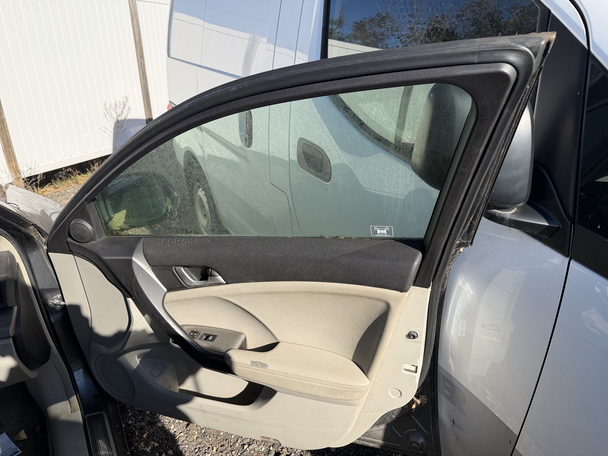 2010 acura tsx 5-speed-at with 228743 miles for sale near Elk River, Minnesota 106694_32_passenger_door_panel.jpg