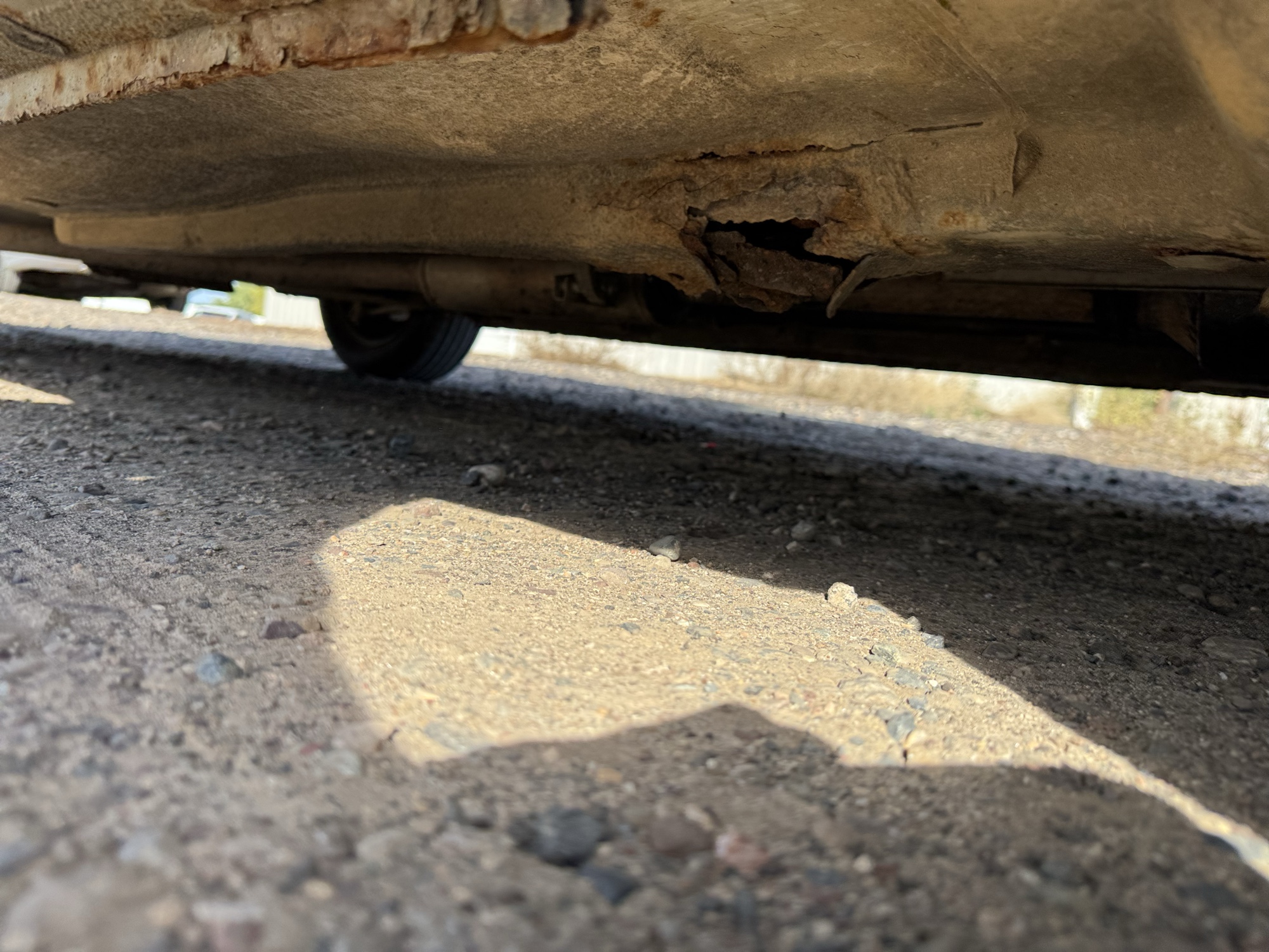 2007 kia spectra lx with 188719 miles for sale near Elk River, Minnesota 106695_21_undercar_pass_side.jpg