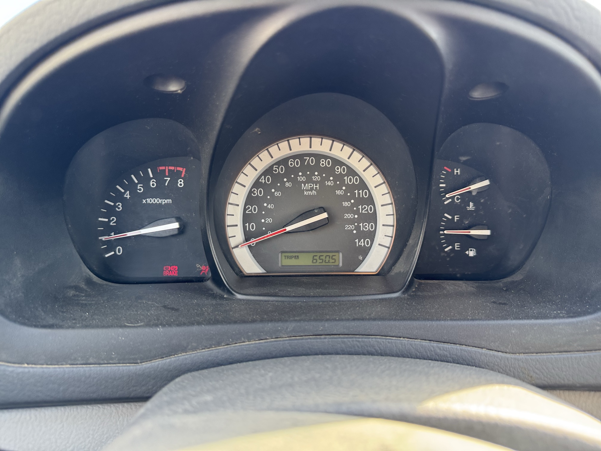 2007 kia spectra lx with 188719 miles for sale near Elk River, Minnesota 106695_43_gauge_cluster.jpg