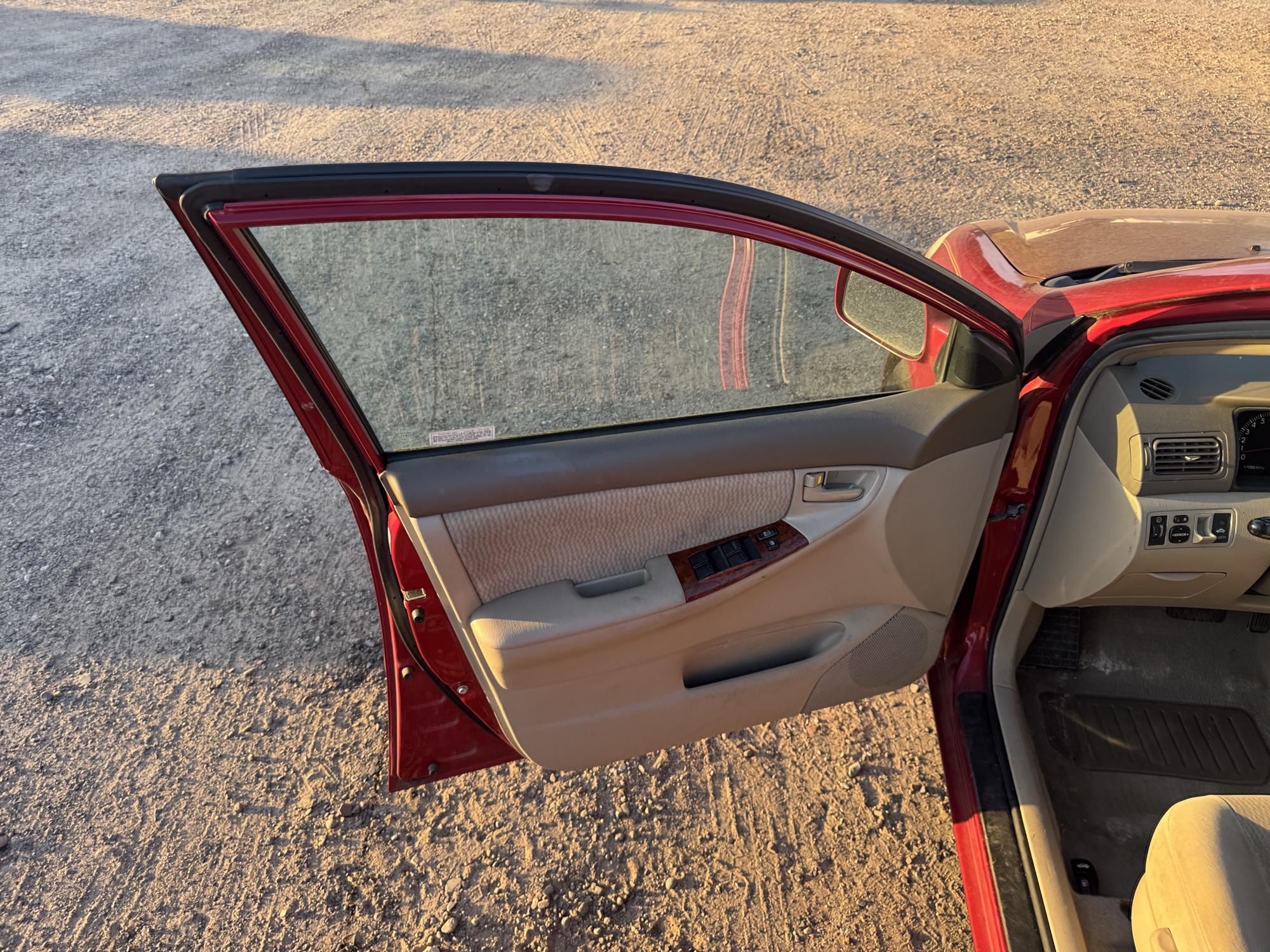 2007 toyota corolla ce with 160712 miles for sale near Elk River, Minnesota 106696_23_driver_door_panel.jpg