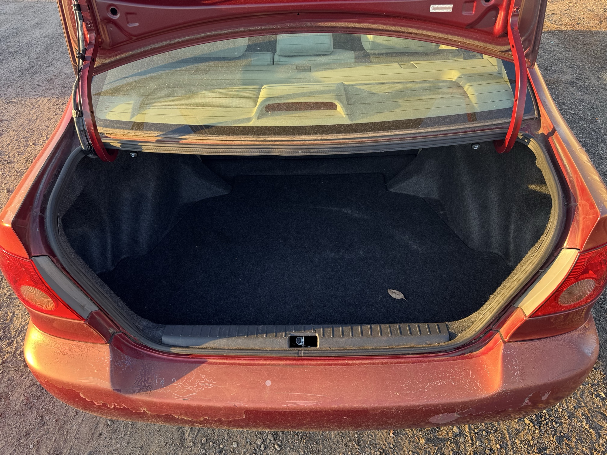 2007 toyota corolla ce with 160712 miles for sale near Elk River, Minnesota 106696_26_trunk.jpg