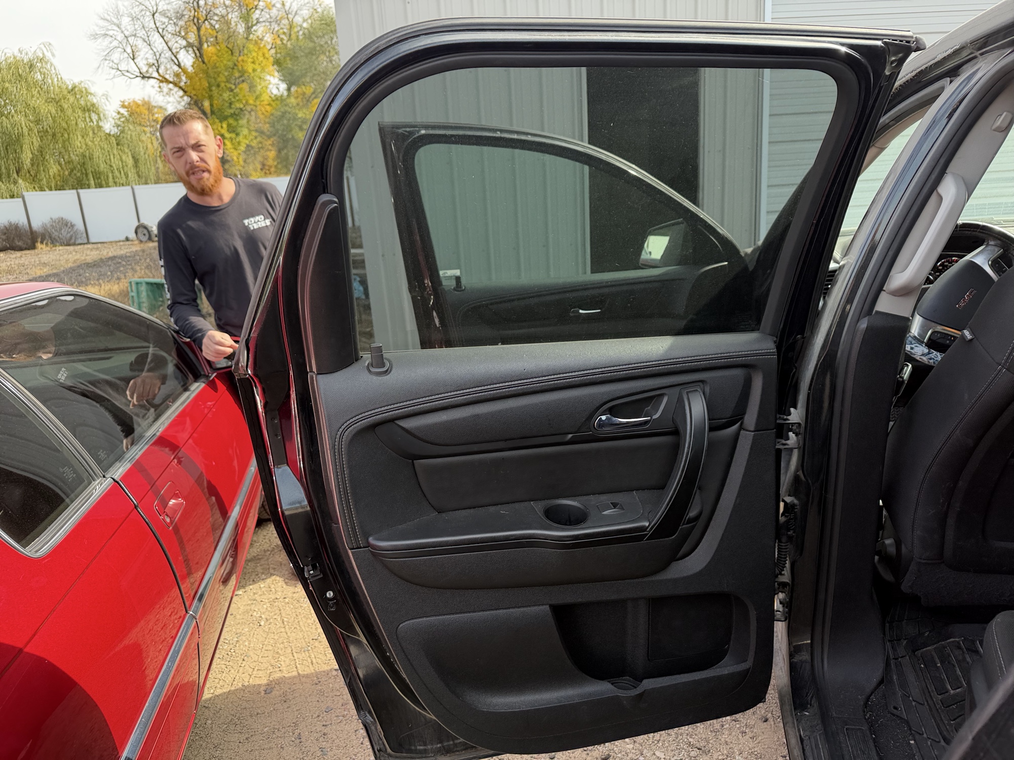 2015 gmc acadia sle-1-awd with 153034 miles for sale near Elk River, Minnesota 106697_25_drv_rear_door_panel.jpg